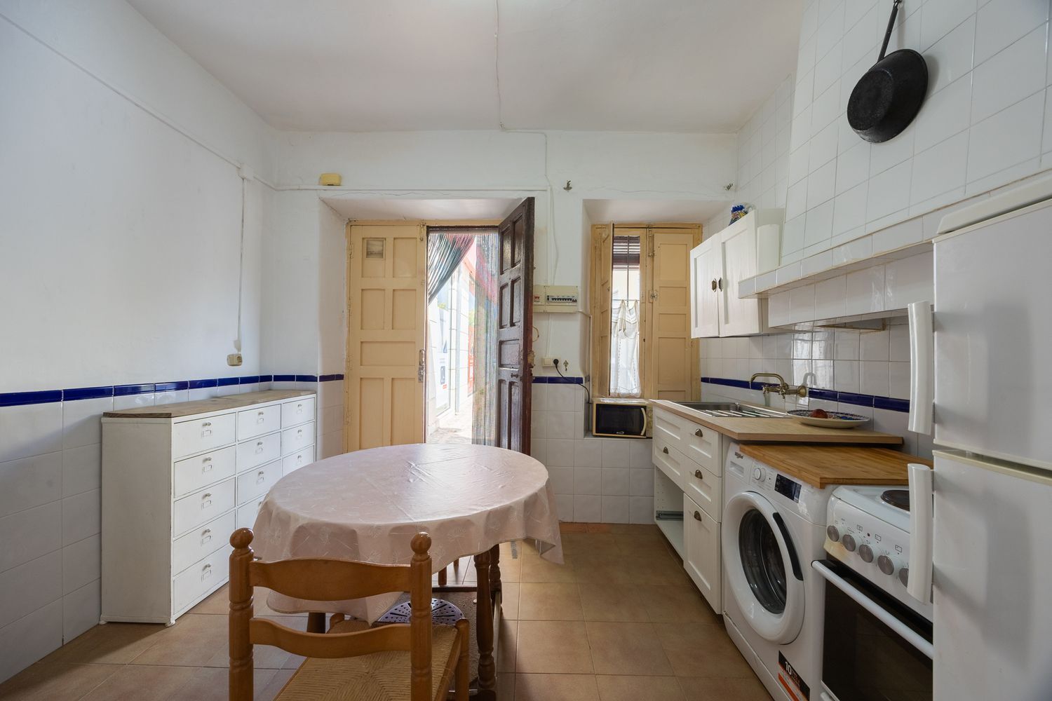 Casas o chalets-Venta-El Puente del Arzobispo-2412818-Foto-2