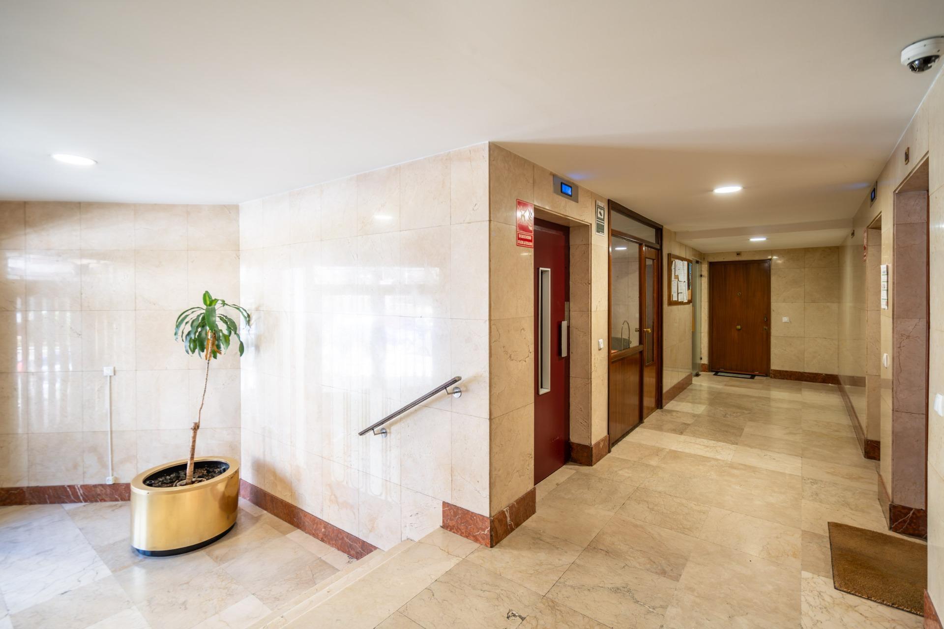 Piso en venta en Madrid 8/27