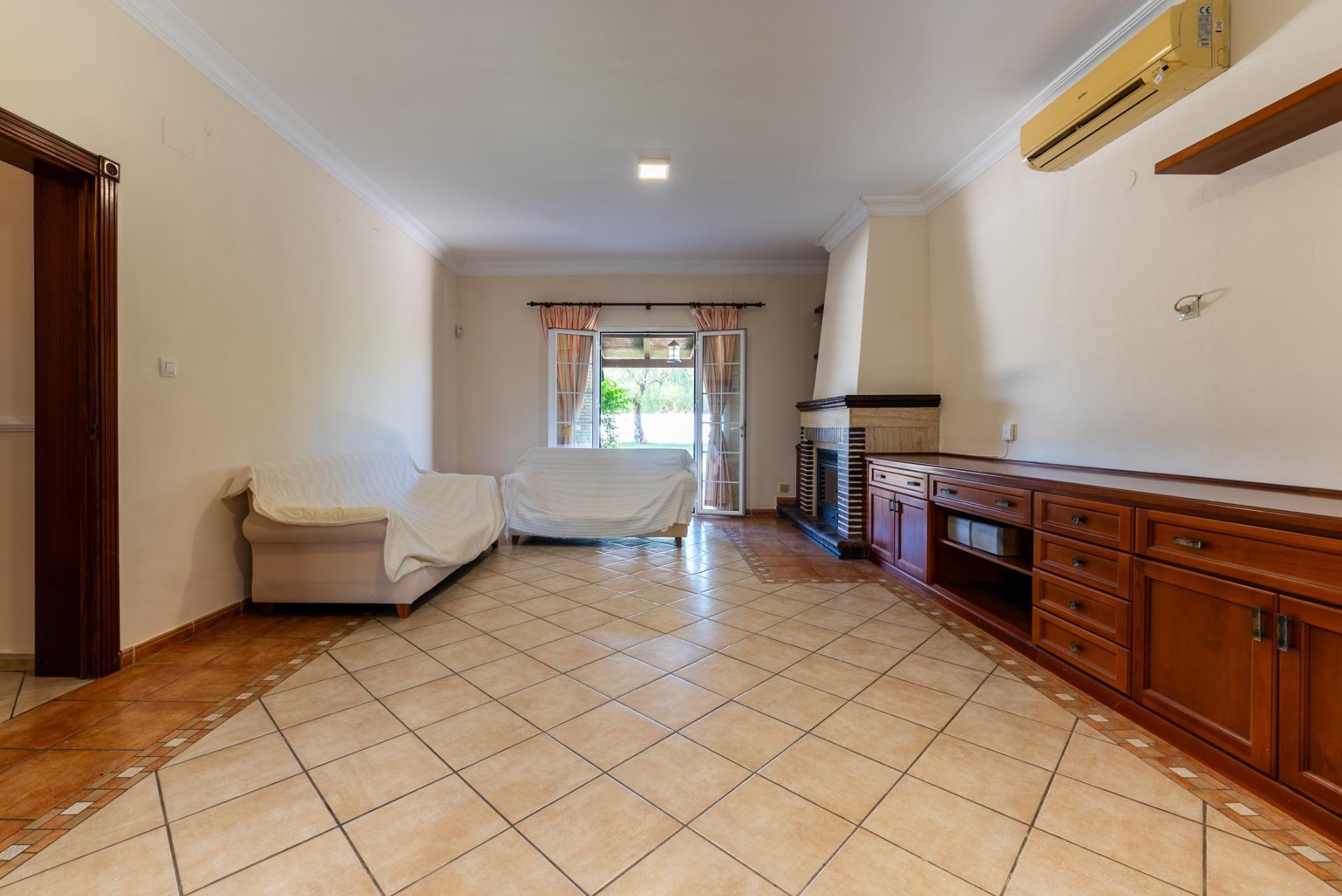 Casa en venta  calle de los Tulipanes, Palomares del Rio  11/46