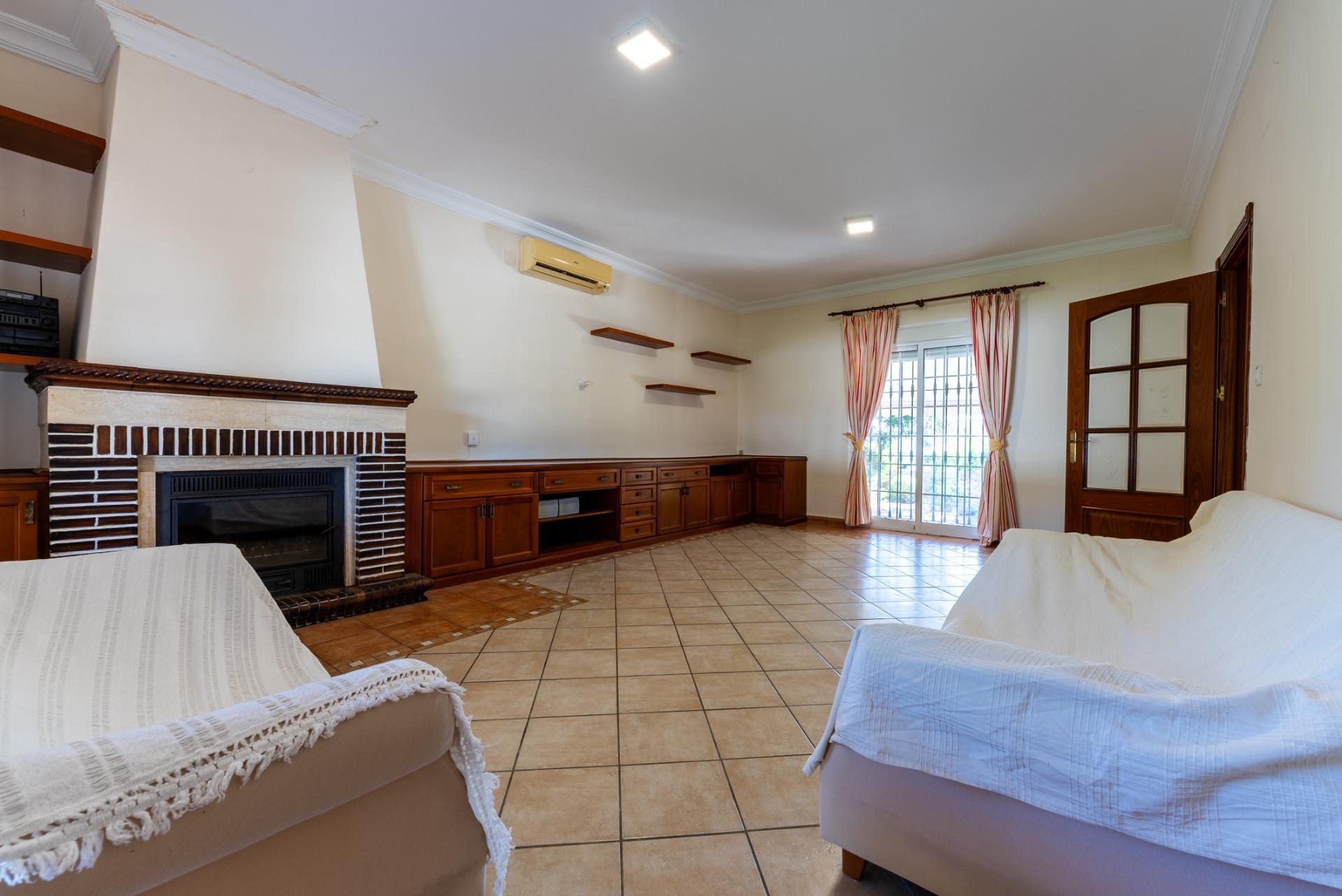 Casa en venta  calle de los Tulipanes, Palomares del Rio  12/46
