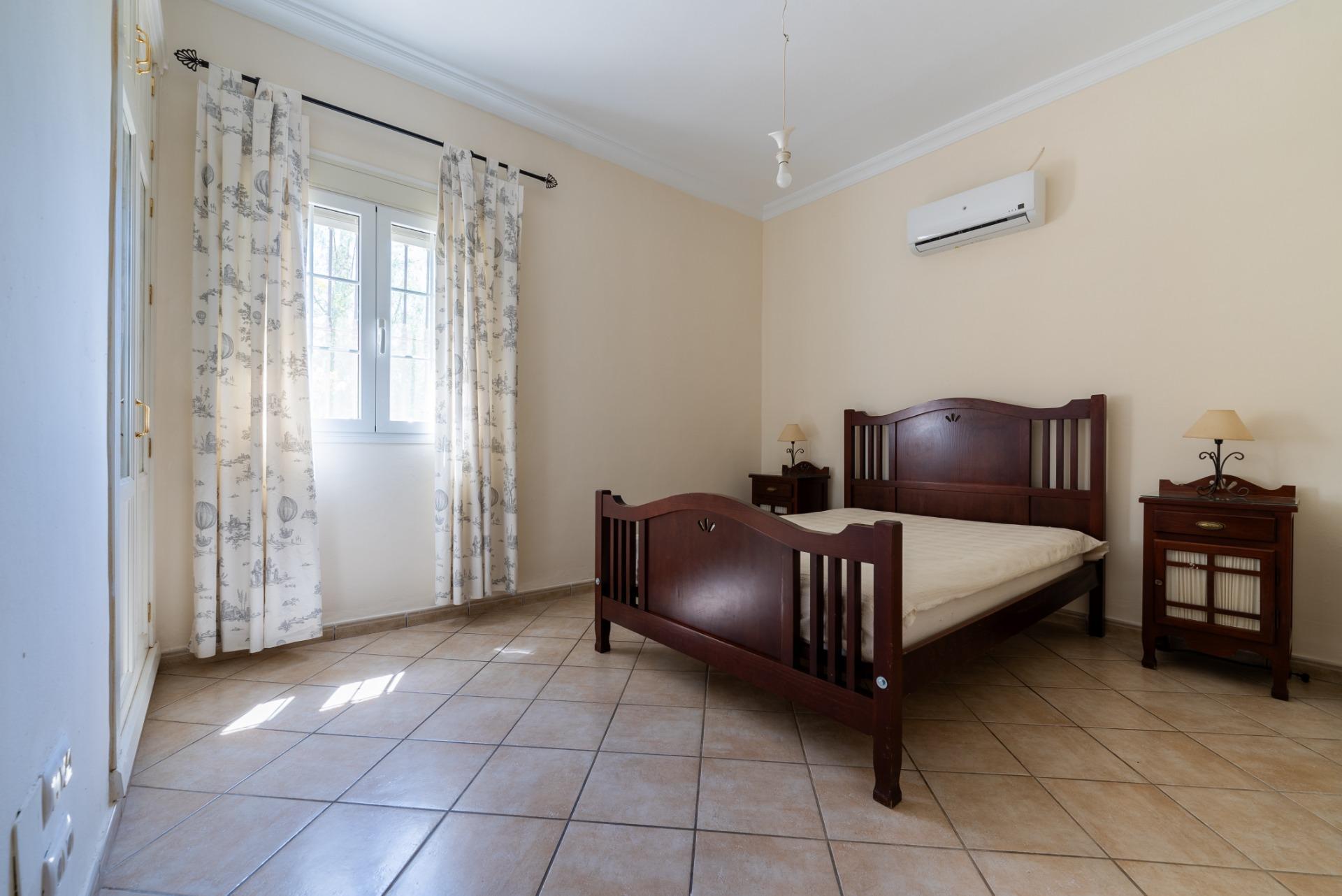 Casa en venta  calle de los Tulipanes, Palomares del Rio  24/46