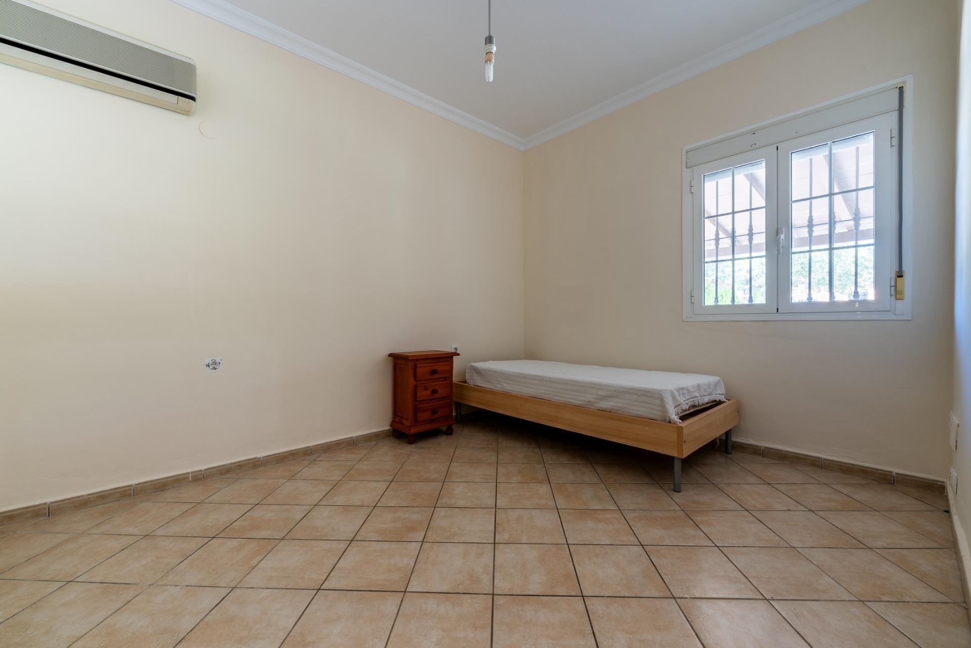 Casa en venta  calle de los Tulipanes, Palomares del Rio  31/46
