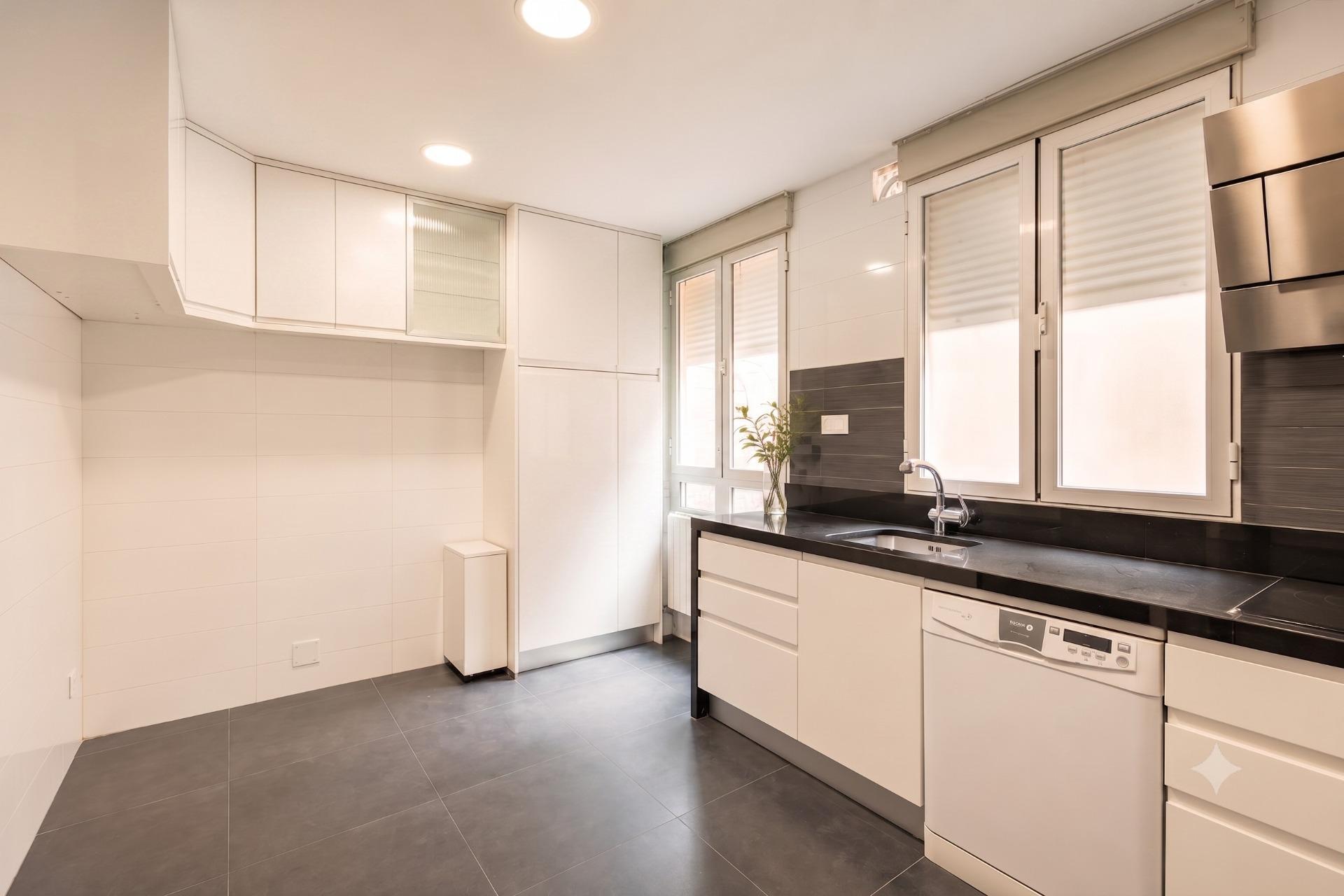 Piso en venta, Tetuán - Castillejos, Madrid