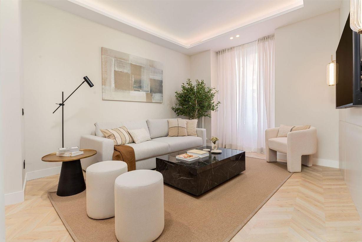 Piso en venta, Centro - Sol, Madrid