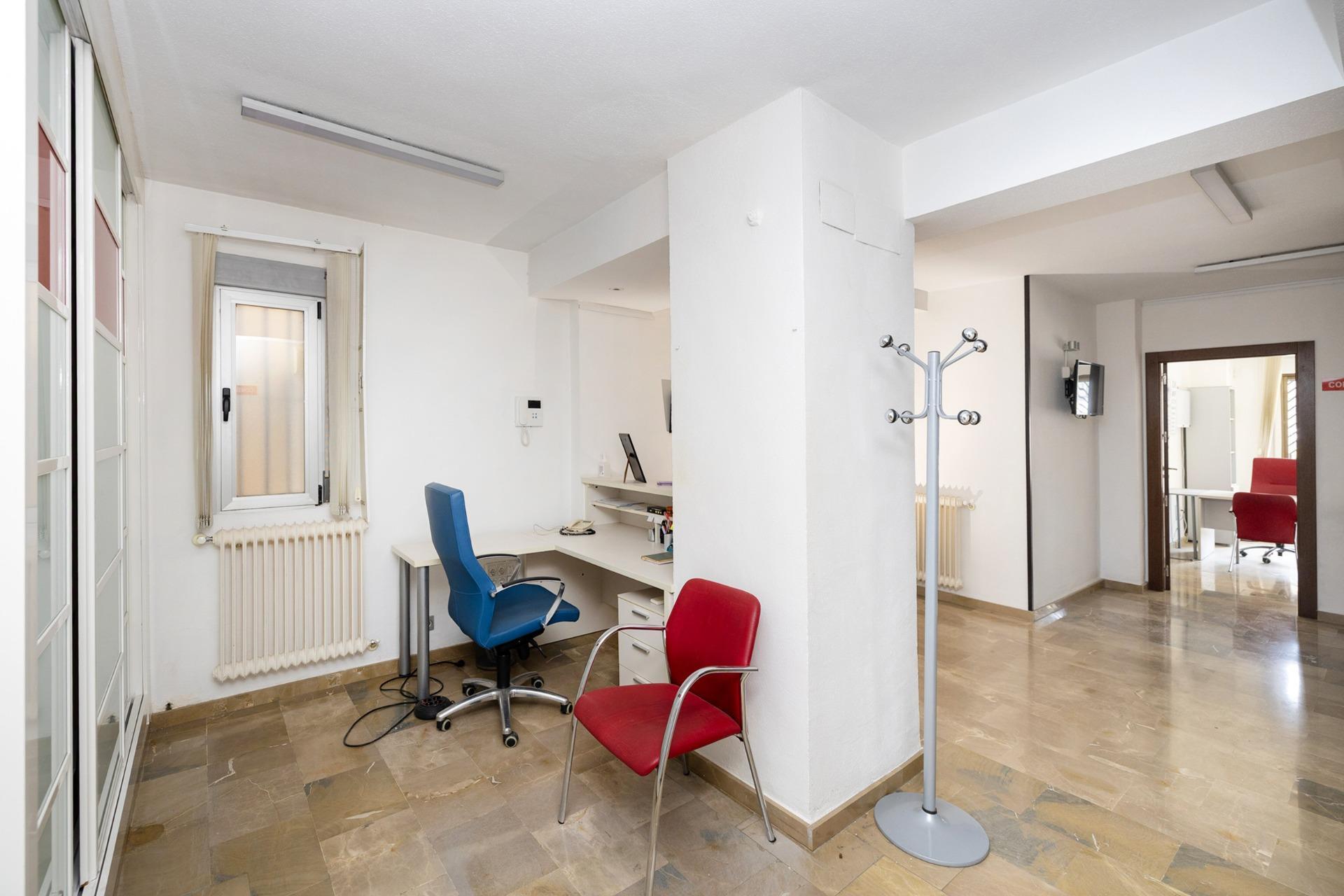 Oficinas-Venta-La Granada-2412938-Foto-14