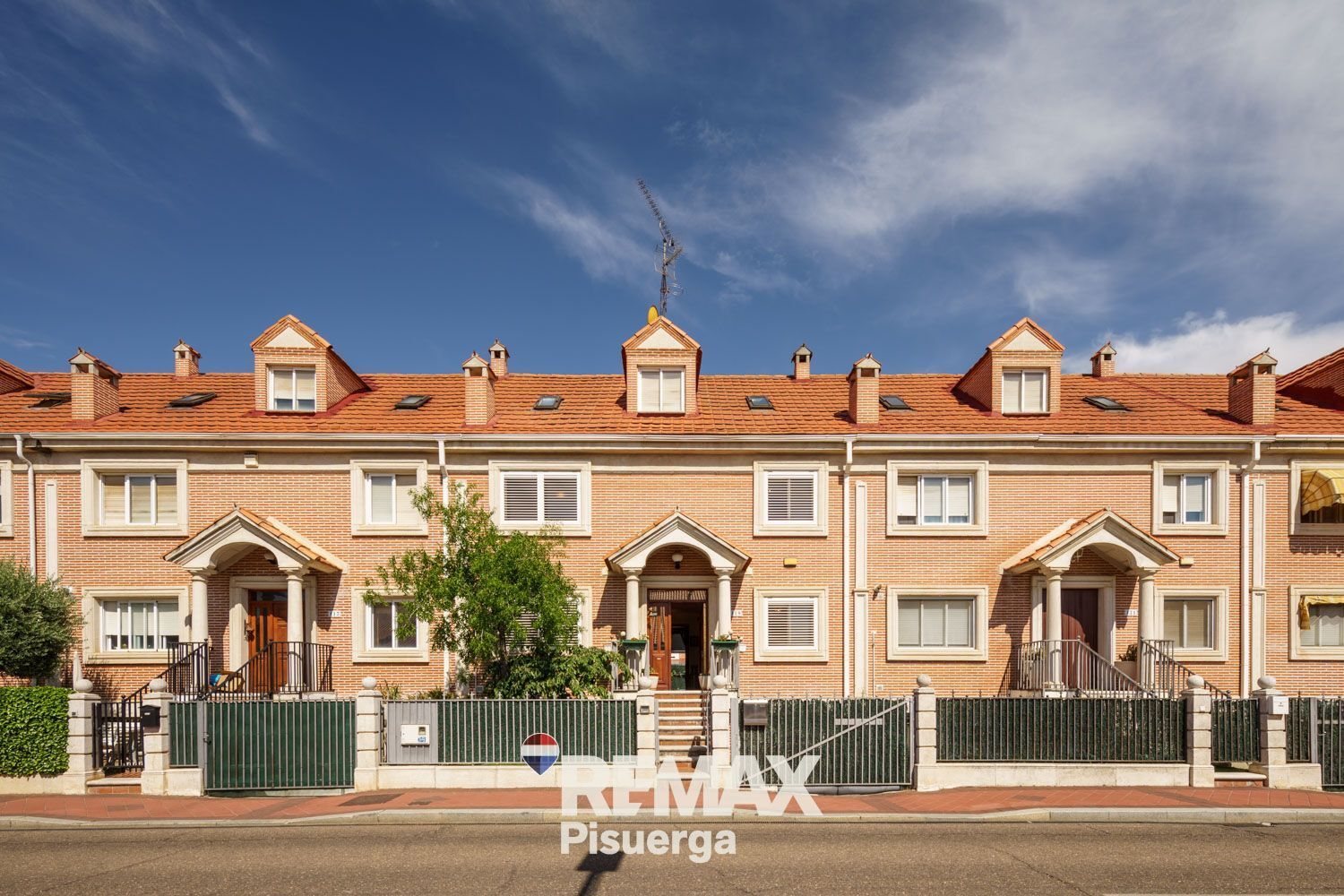 Chalet adosado en venta, Arroyo de la Encomienda, Valladolid
