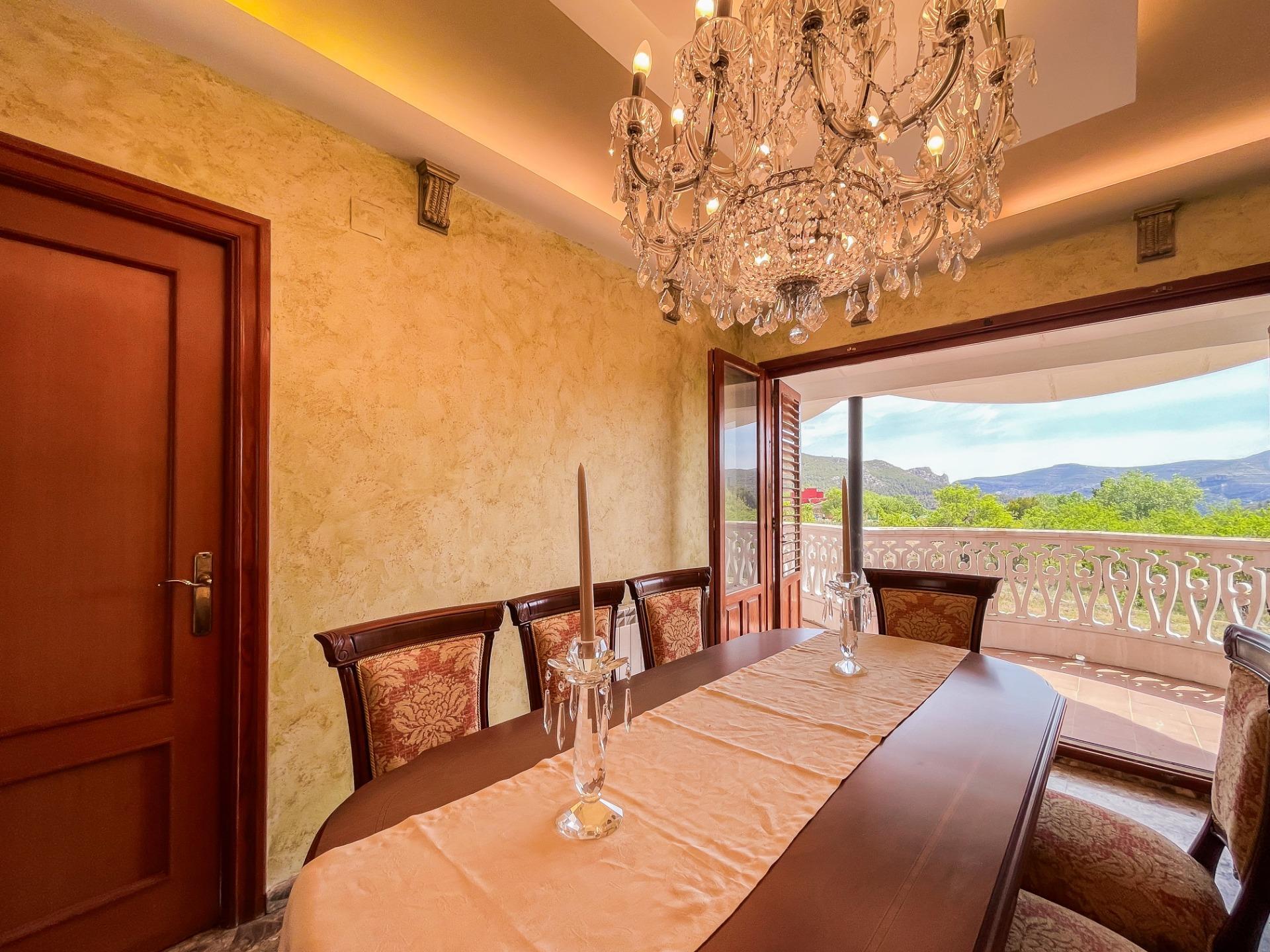 Chalet individual en venta, Chera
