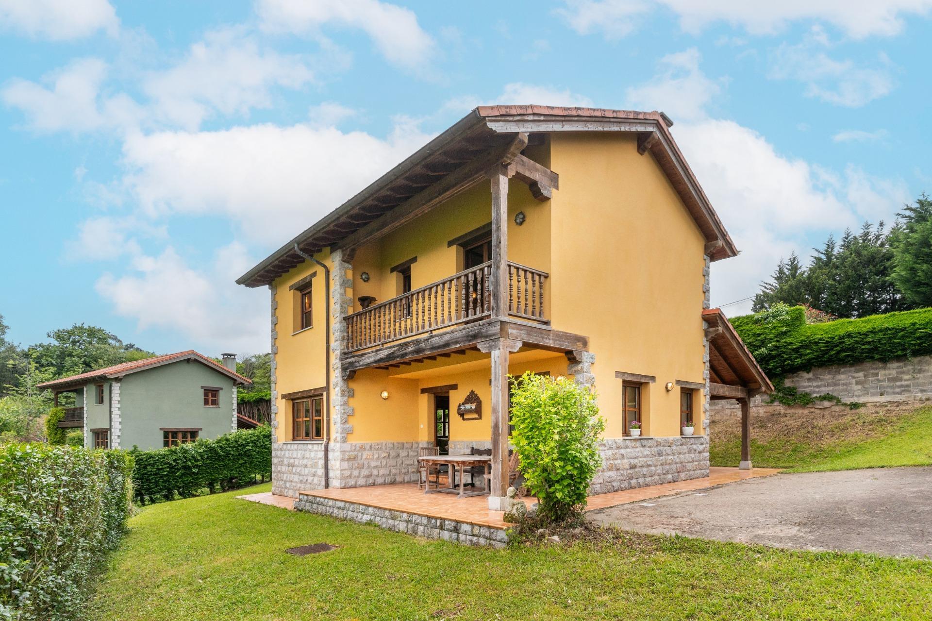 Chalet individual en venta, Sardalla