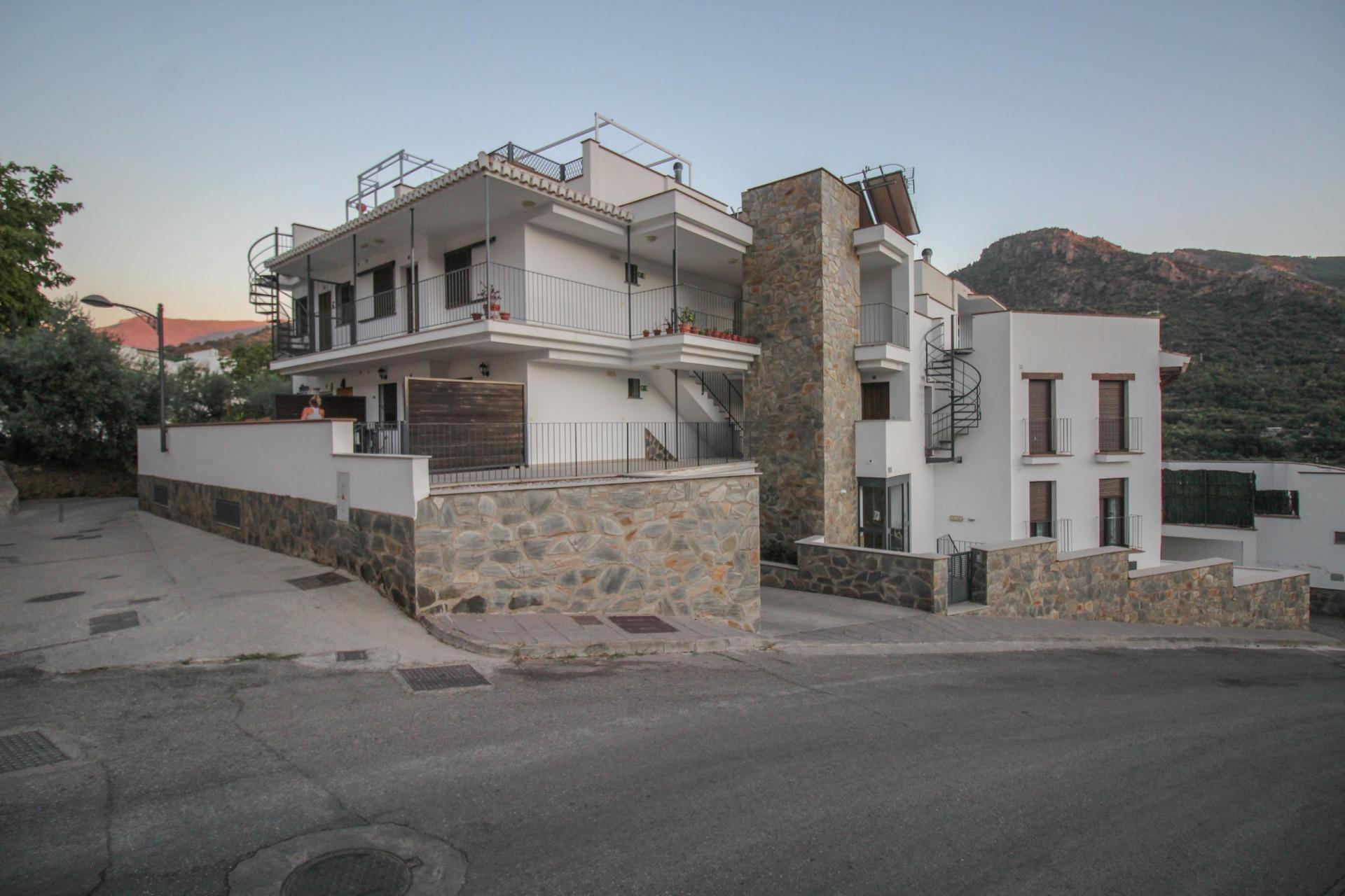 Piso en venta, GÃ¼ejar Sierra, Granada, Granada