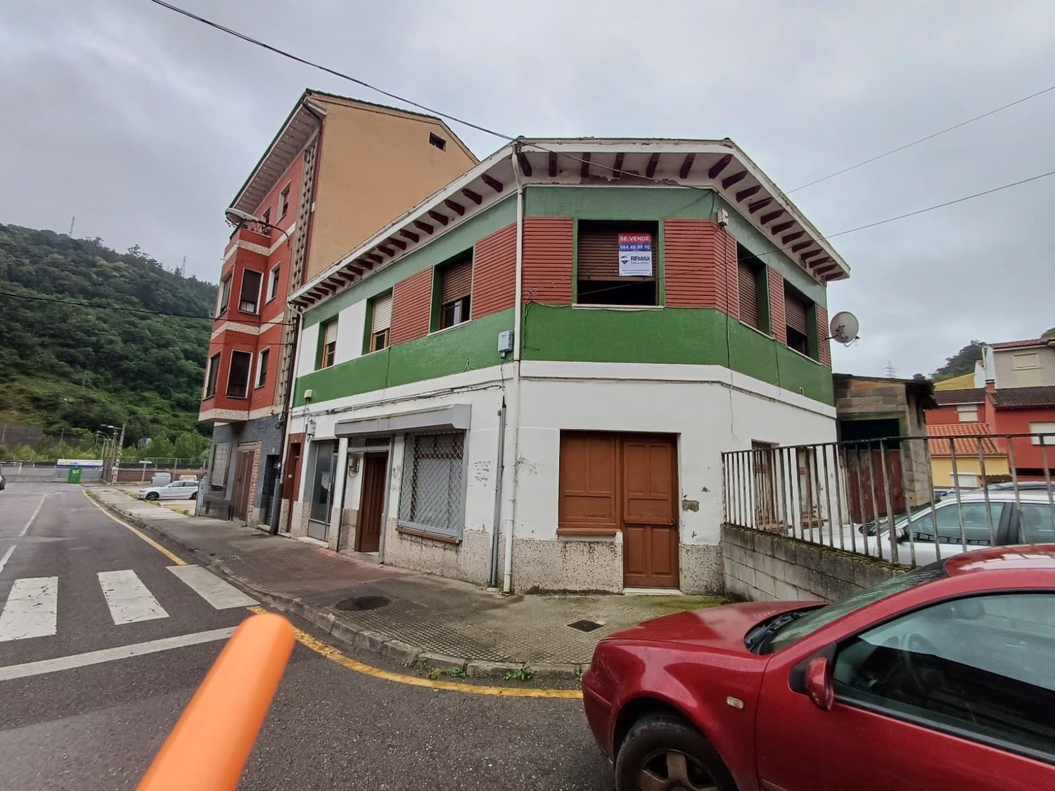 Chalet pareado en venta, Ujo, Asturias