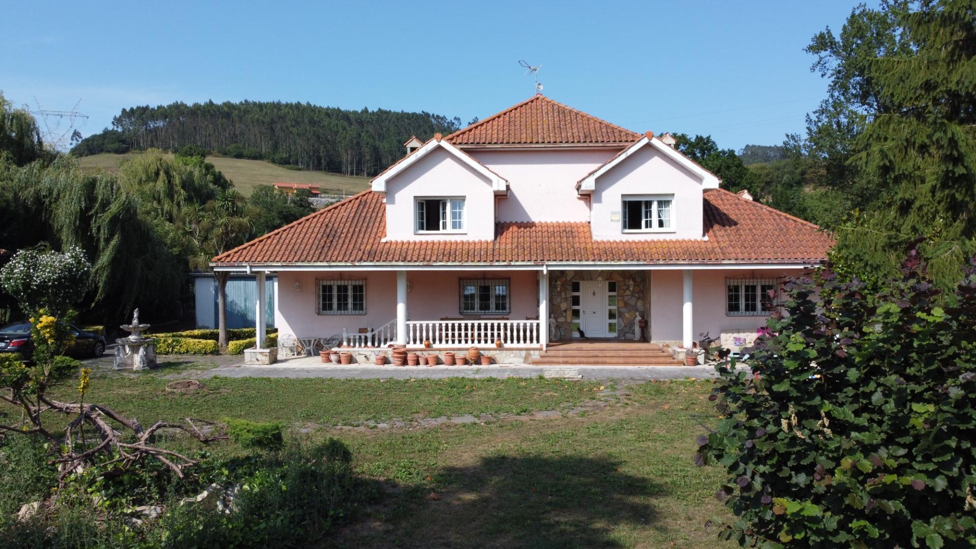 Chalet individual en venta, AgÃ¼era, Asturias, Asturias