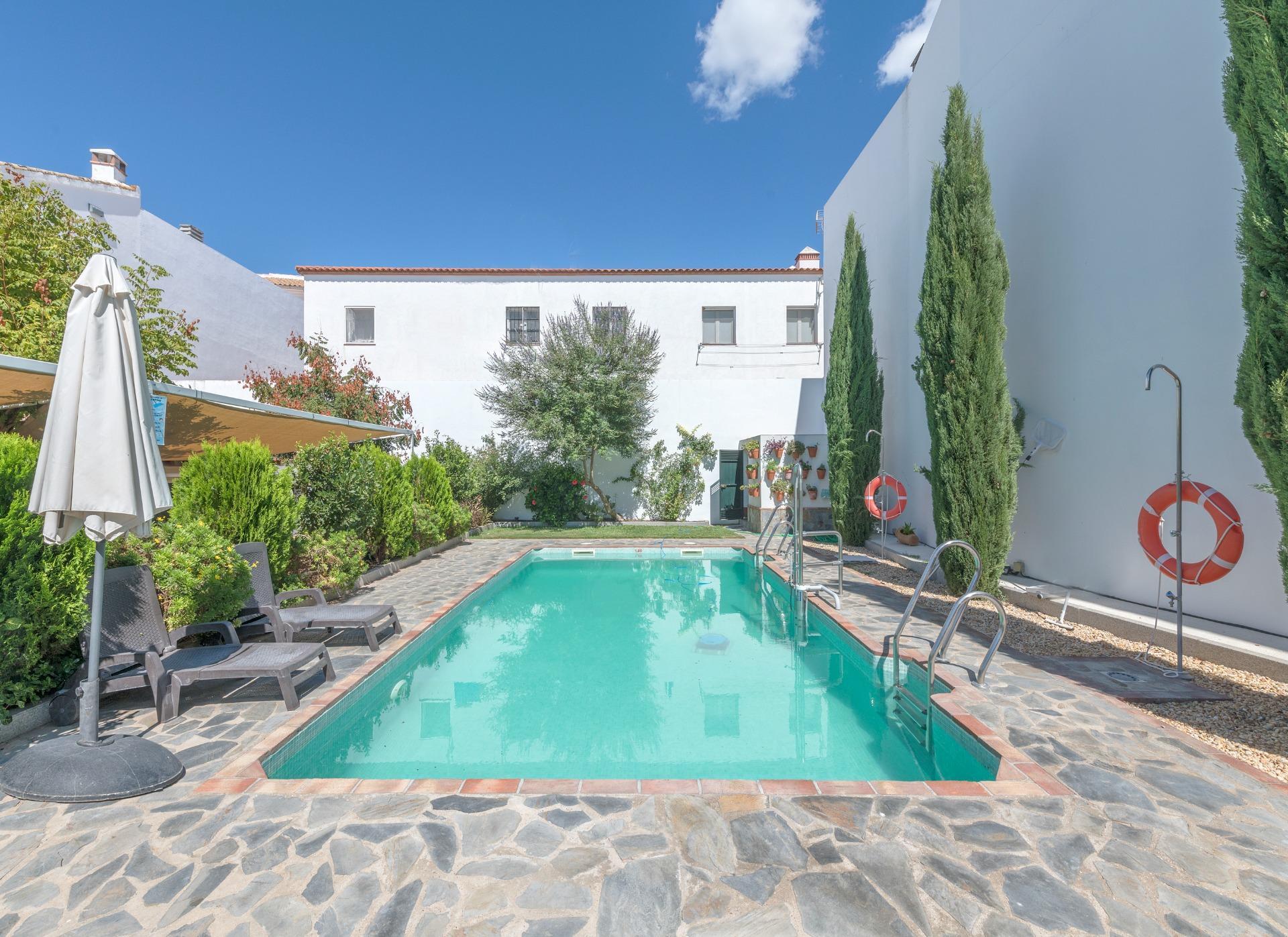 Edificio en venta, El Pedroso, Sevilla, Sevilla