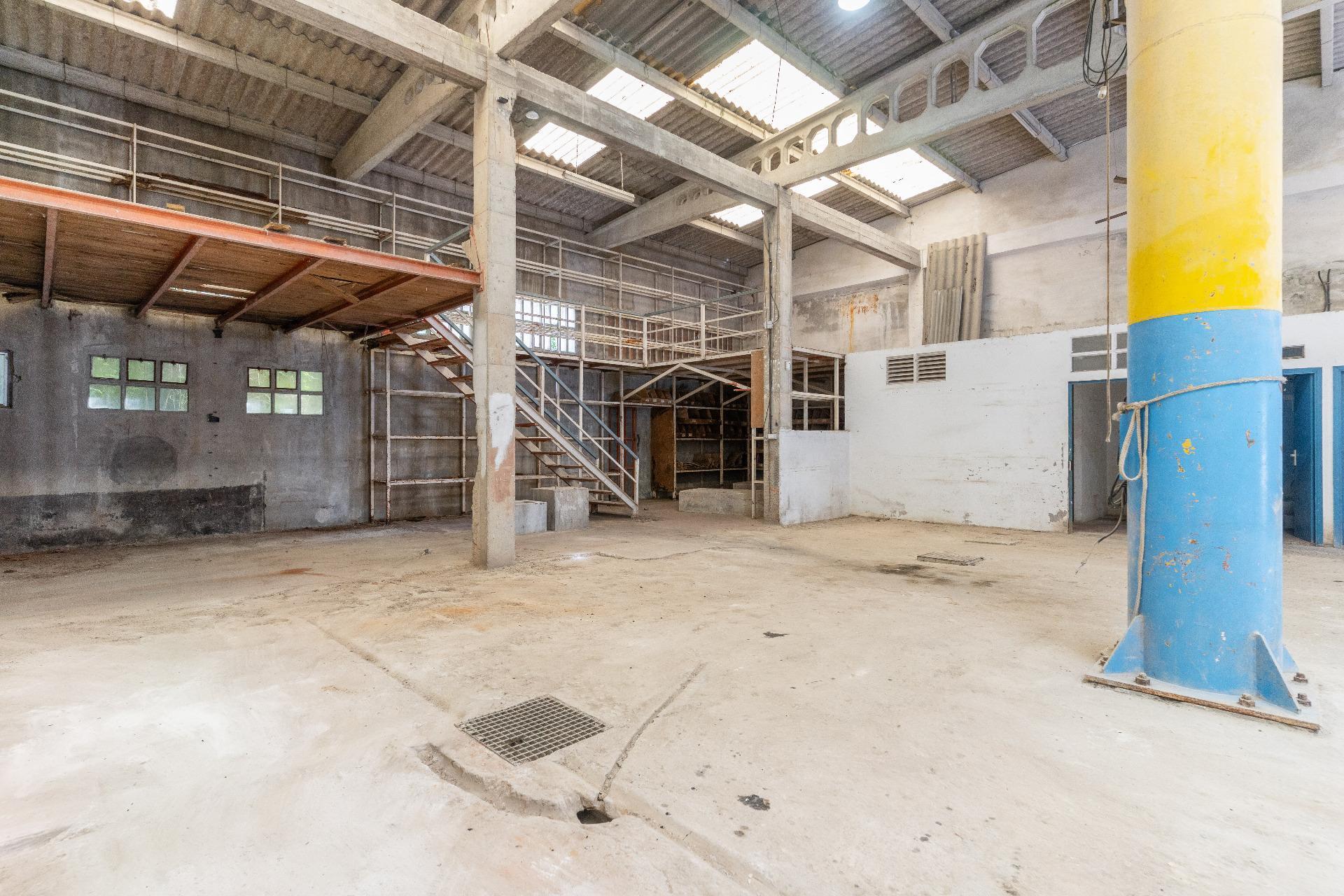 Nave industrial en venta, Viveiro, Lugo