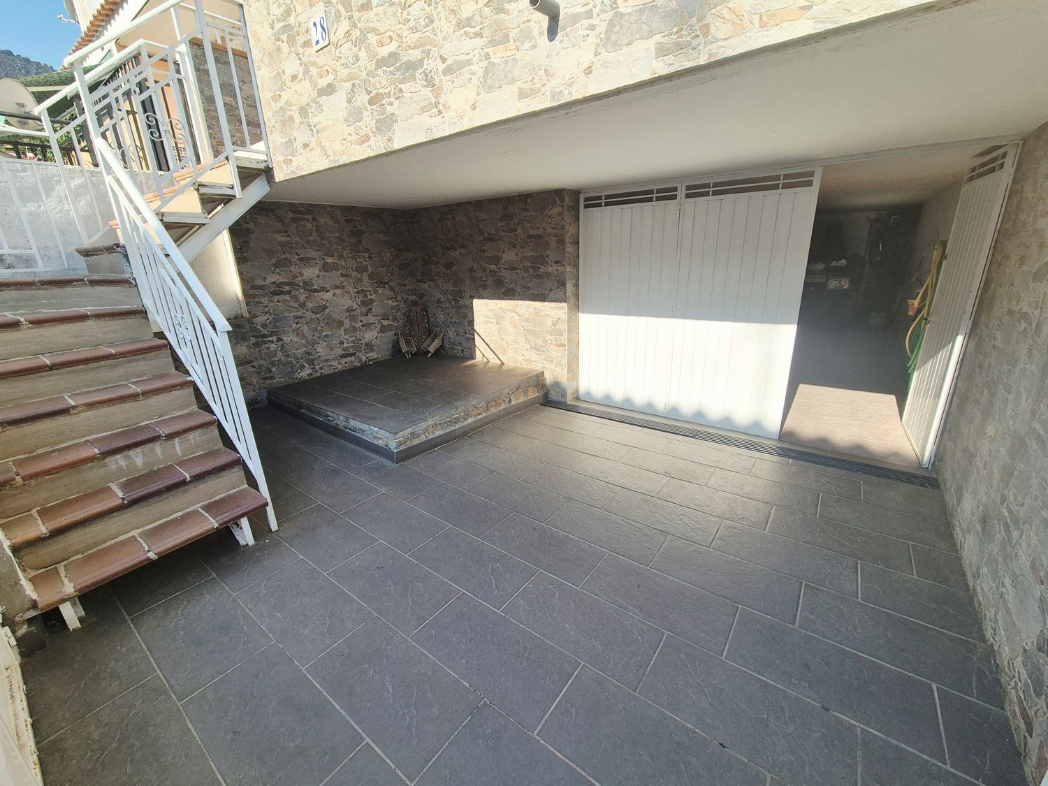Chalet adosado en venta, Navaluenga, Ãvila, Ãvila