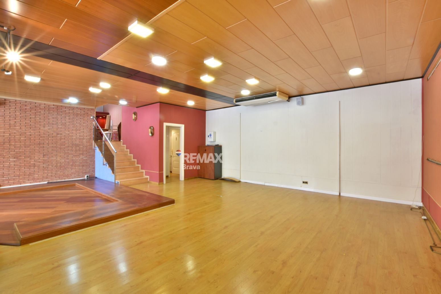 Negocios-Venta-Sant Feliu de Llobregat-2413709-Foto-24