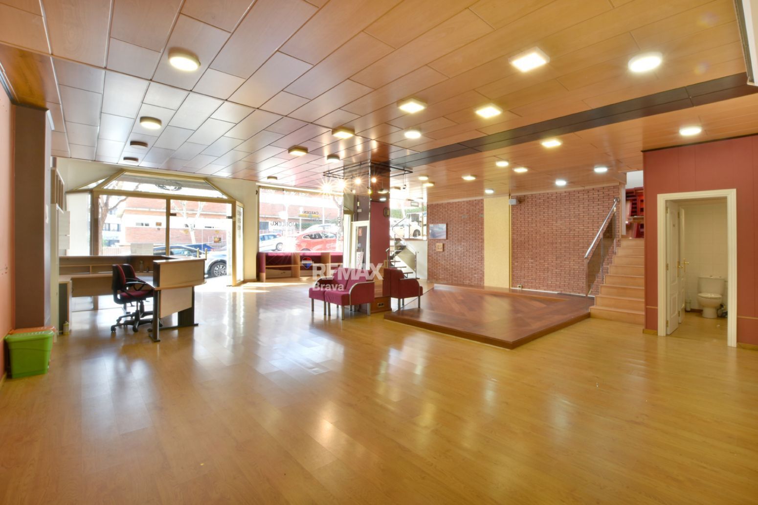 Negocios-Venta-Sant Feliu de Llobregat-2413709-Foto-23