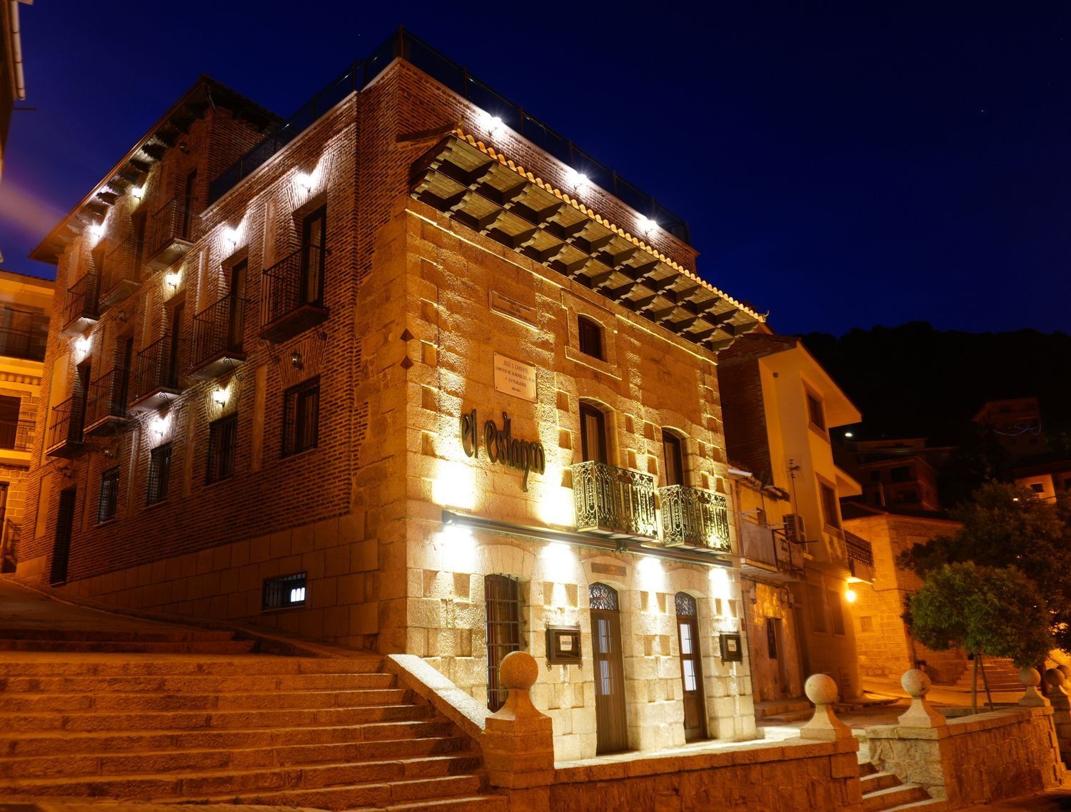 Edificios-Venta-El Hoyo de Pinares-2414234-Foto-53