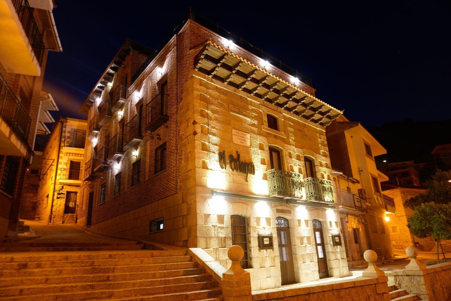 Edificios-Venta-El Hoyo de Pinares-2414234-Foto-72