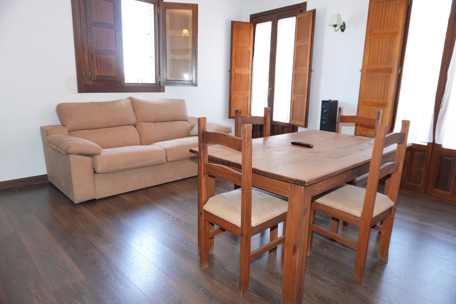 Edificios-Venta-El Hoyo de Pinares-2414234-Foto-84