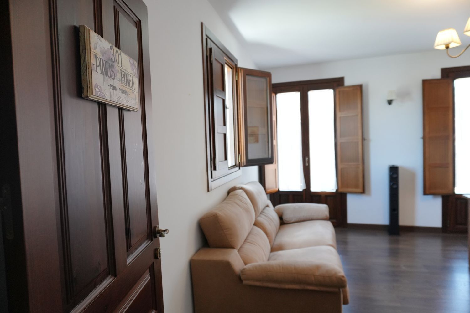 Edificios-Venta-El Hoyo de Pinares-2414234-Foto-86