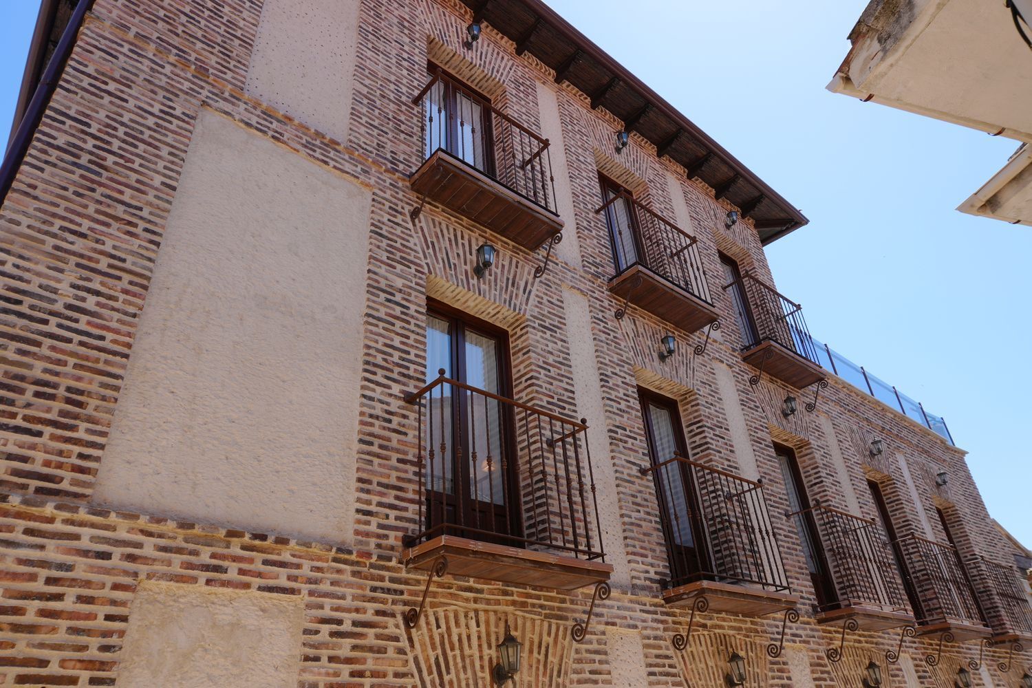 Edificios-Venta-El Hoyo de Pinares-2414234-Foto-96
