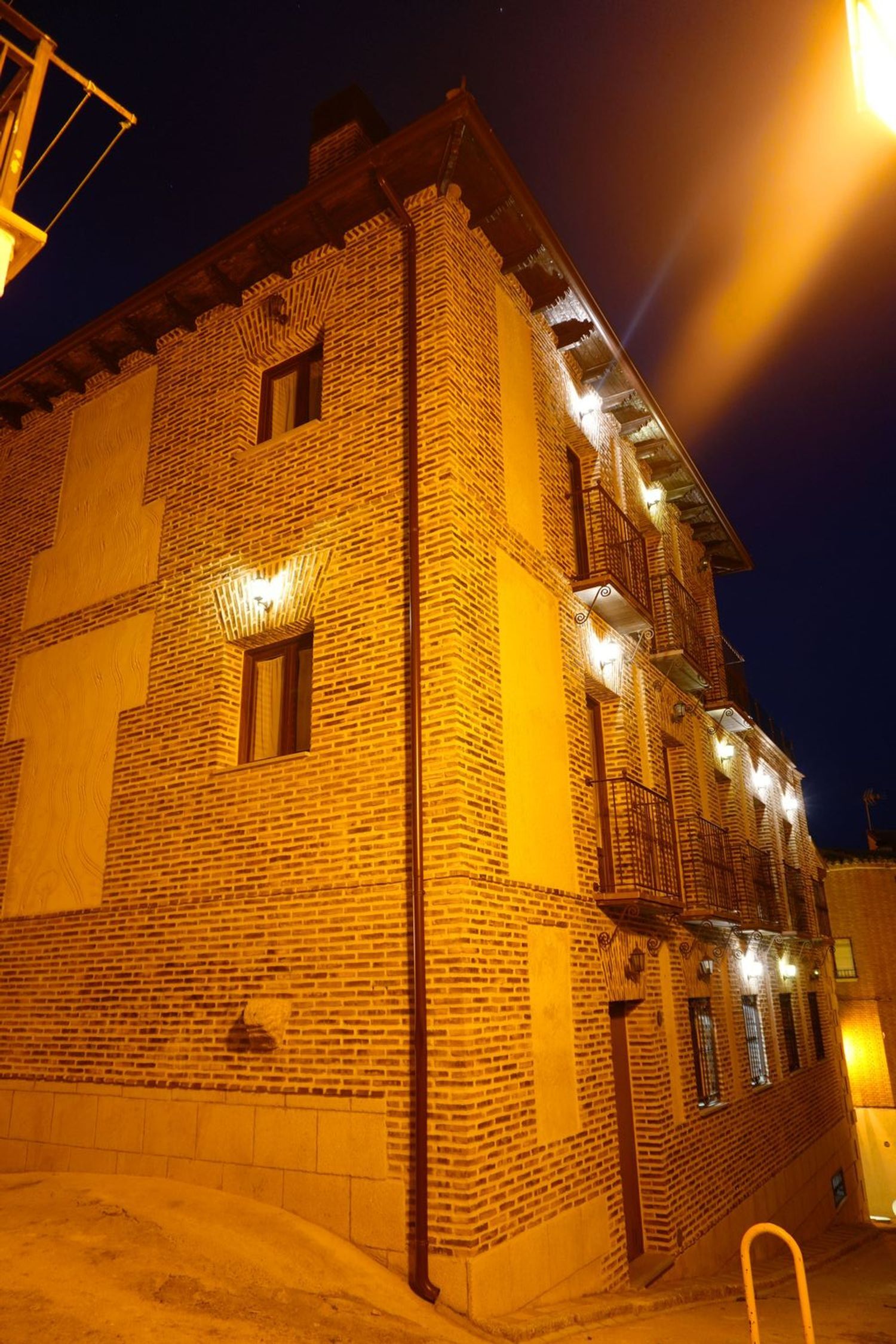 Edificios-Venta-El Hoyo de Pinares-2414234-Foto-98