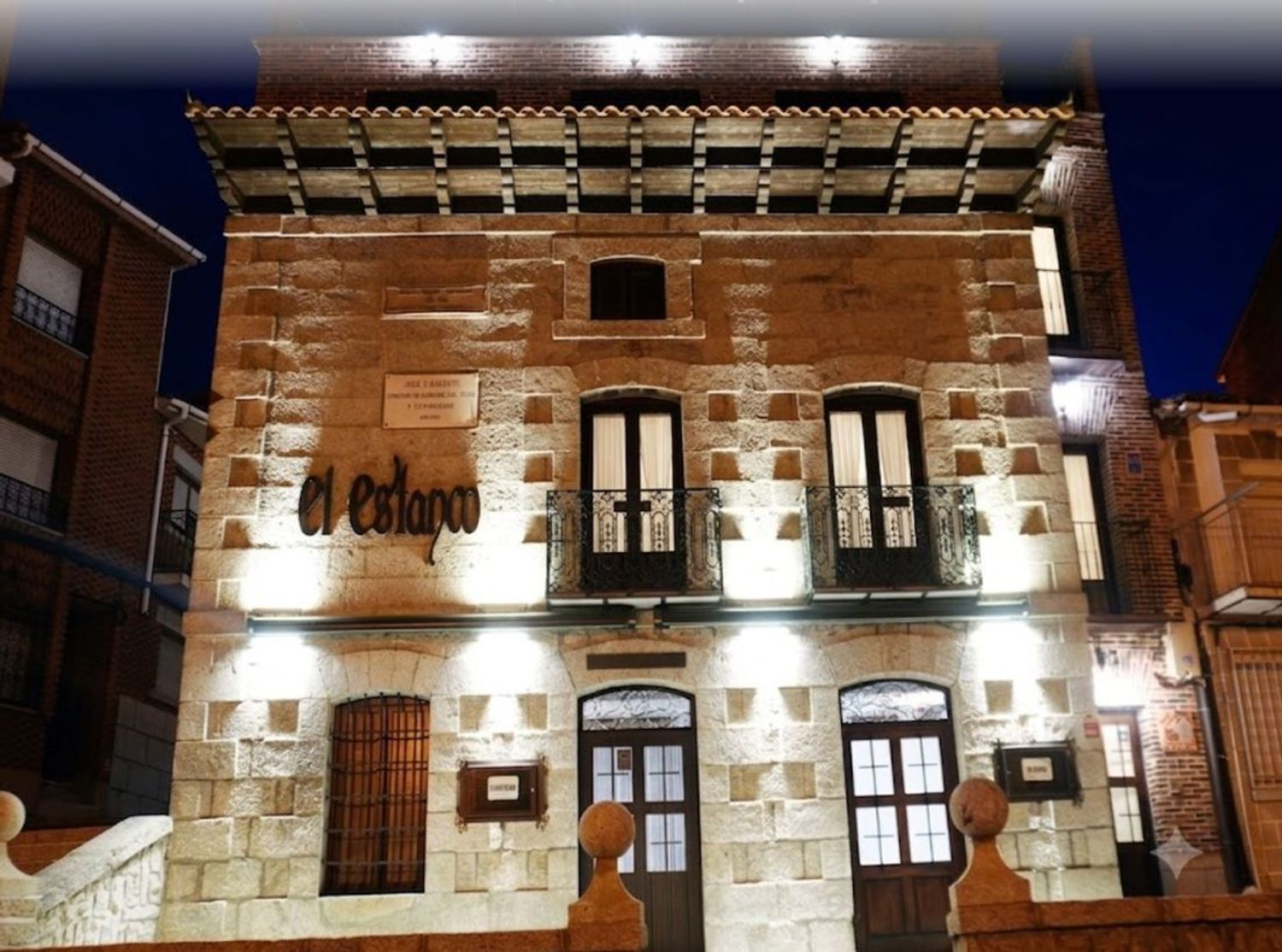 Edificios-Venta-El Hoyo de Pinares-2414234-Foto-102