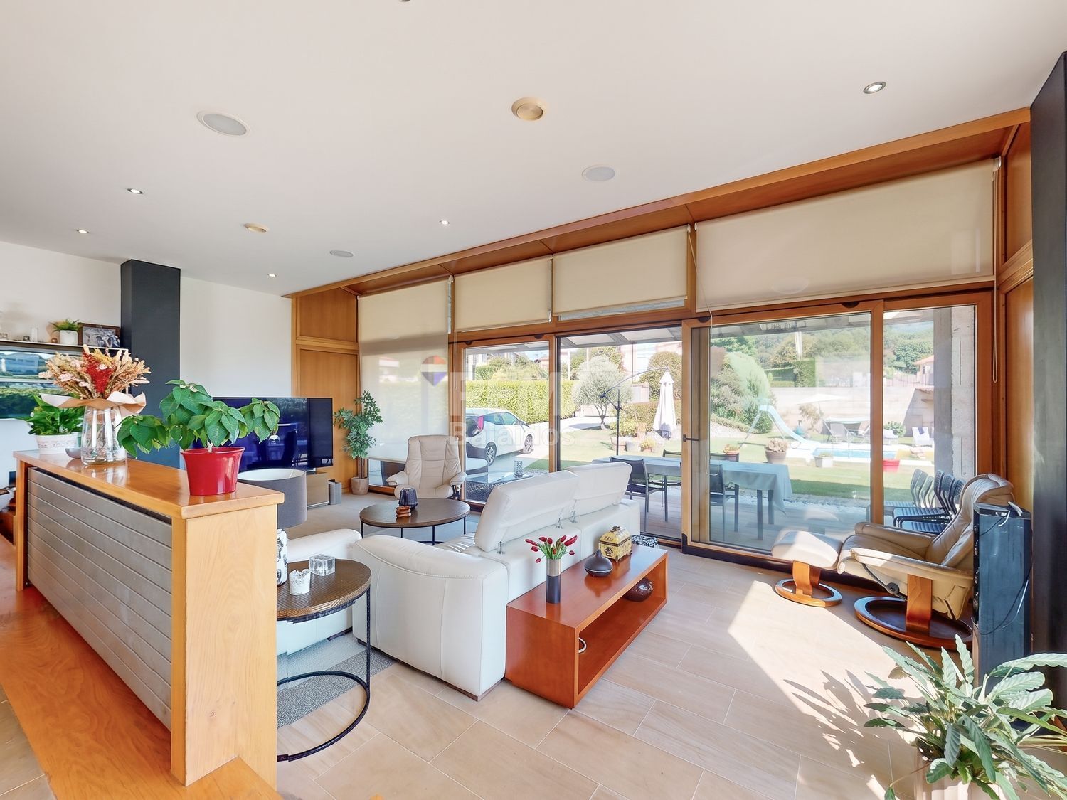 Casa en venta en calle Mide-oia, Vigo 8/52