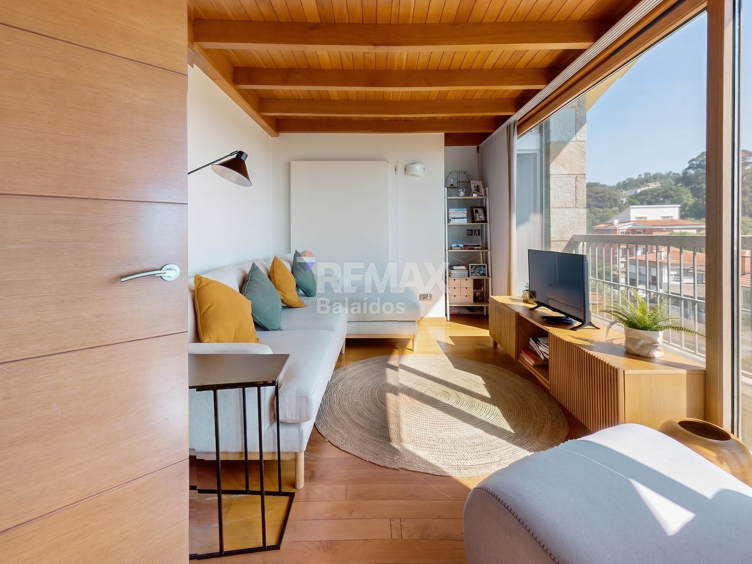 Casa en venta en calle Mide-oia, Vigo 28/52