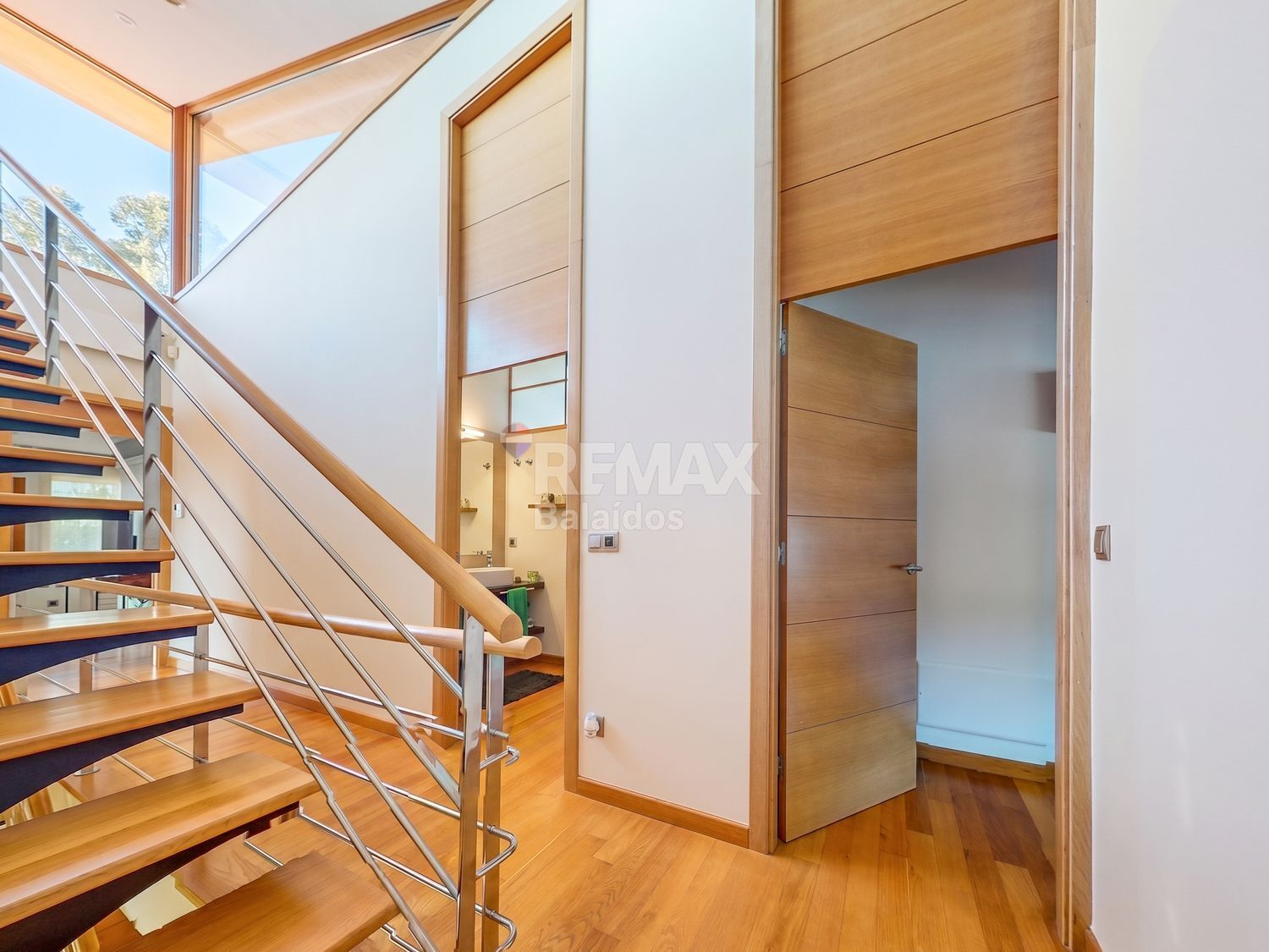 Casa en venta en calle Mide-oia, Vigo 32/52