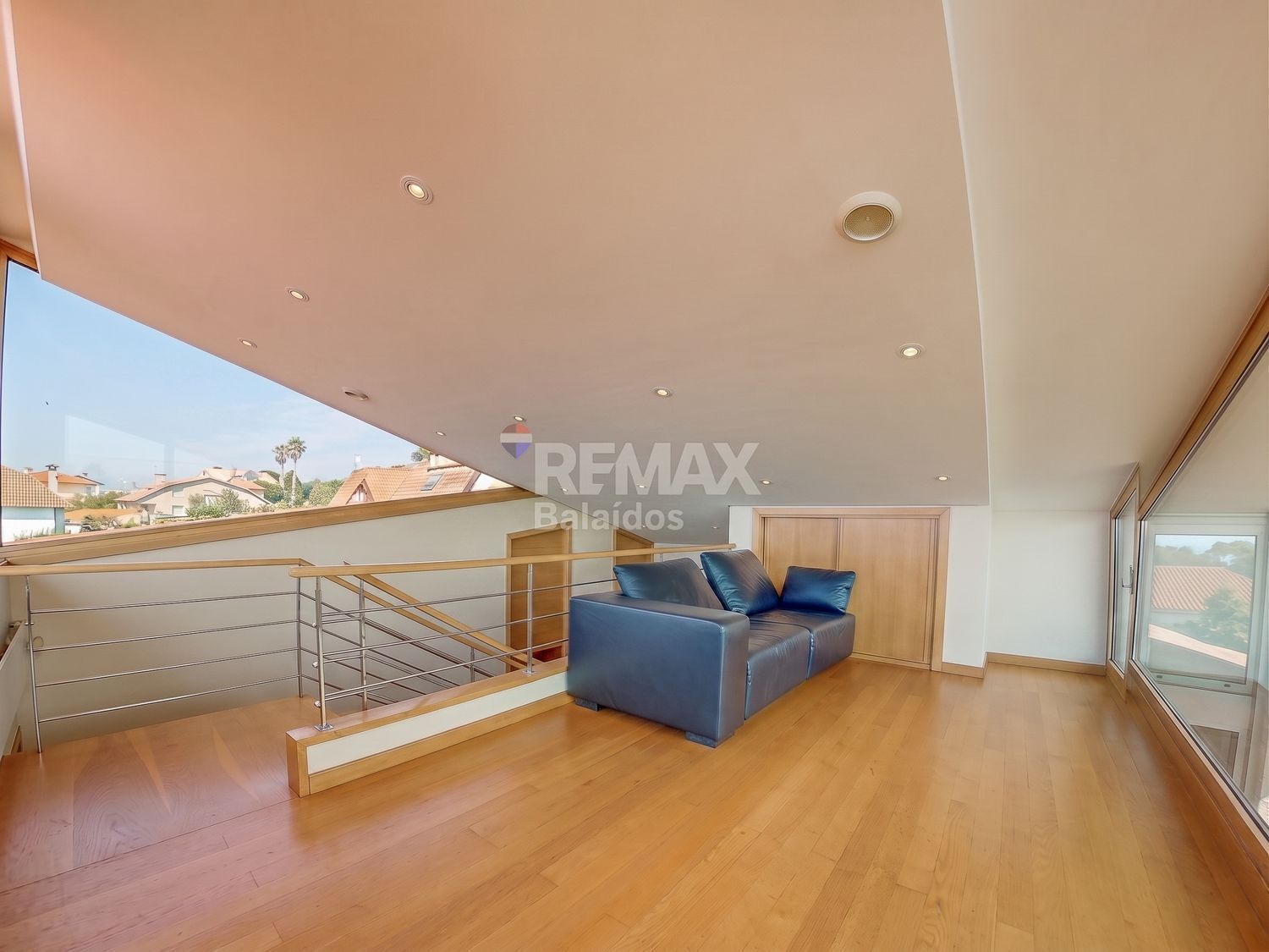 Casa en venta en calle Mide-oia, Vigo 36/52