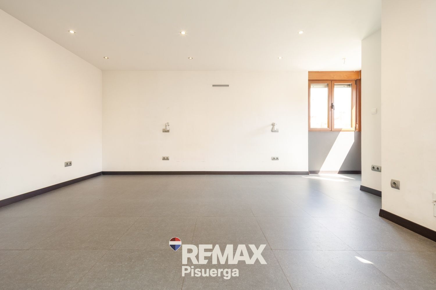 Casas o chalets-Venta-Aldeamayor de San MartÃ­n-2414363-Foto-77
