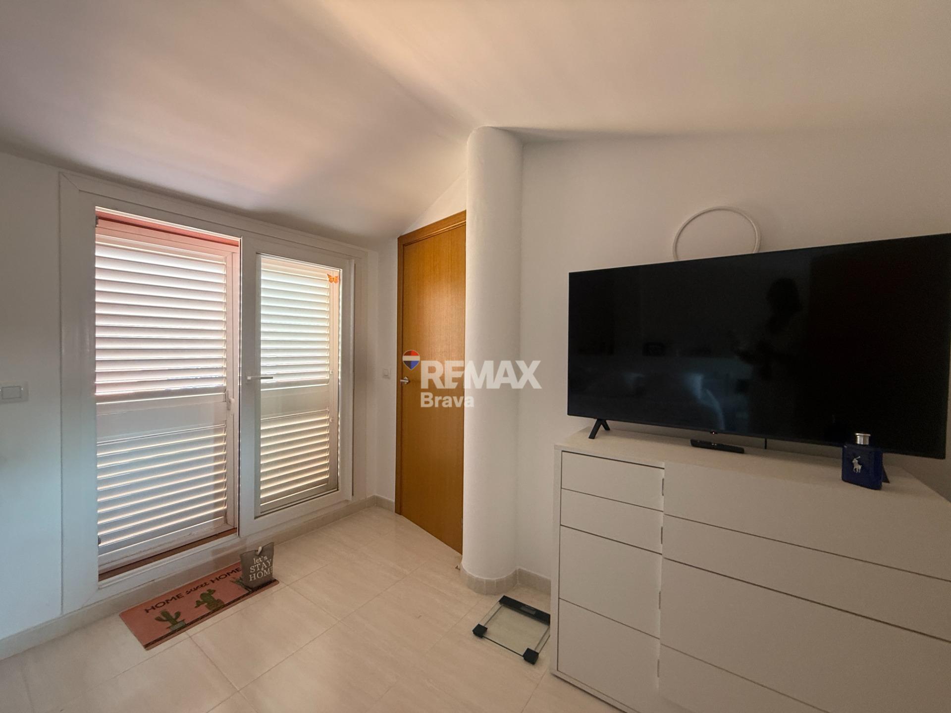 Pisos-Venta-Roses-2415008-Foto-24