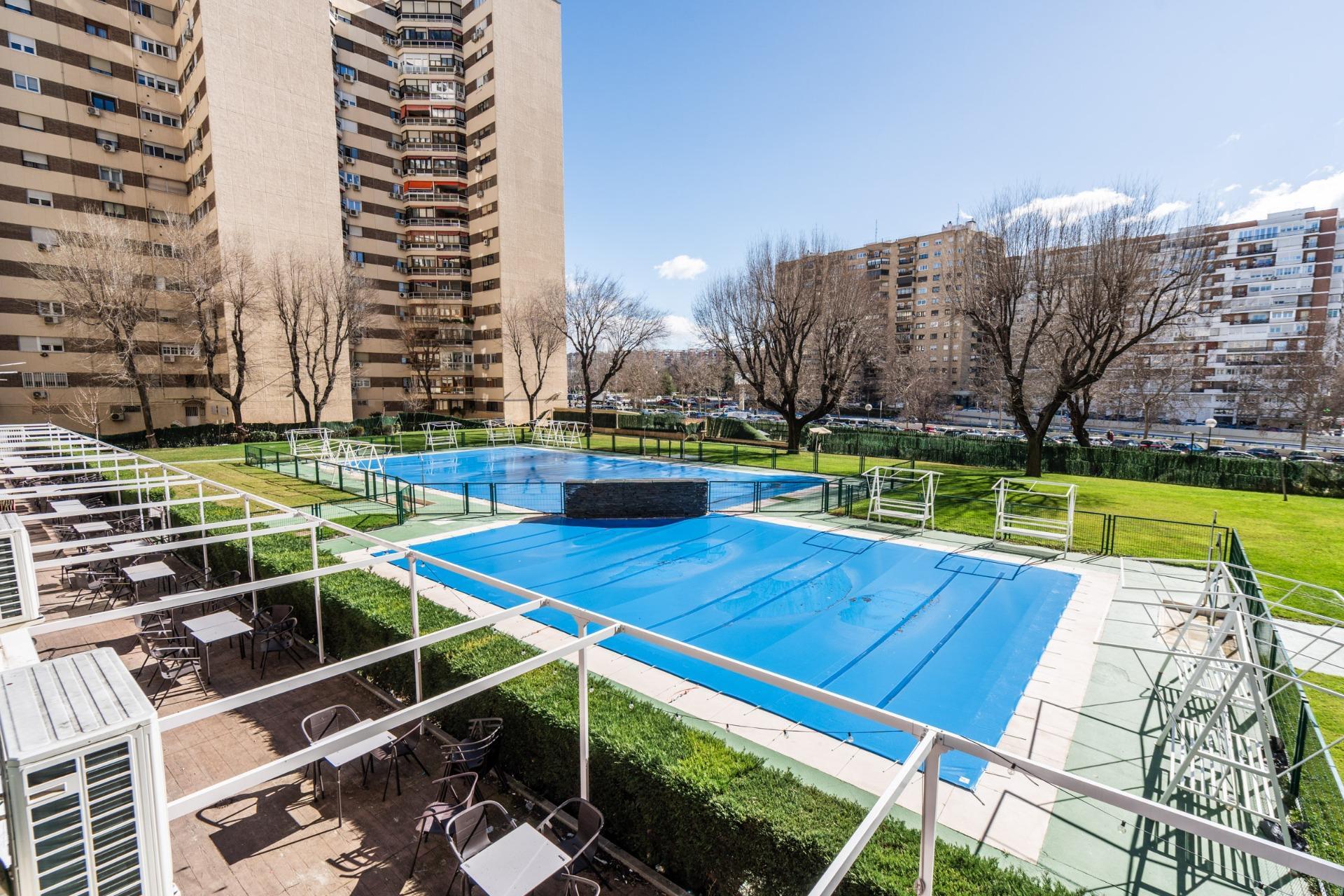 Local Comercial en venta, Fuencarral-El Pardo - Peñagrande, Madrid