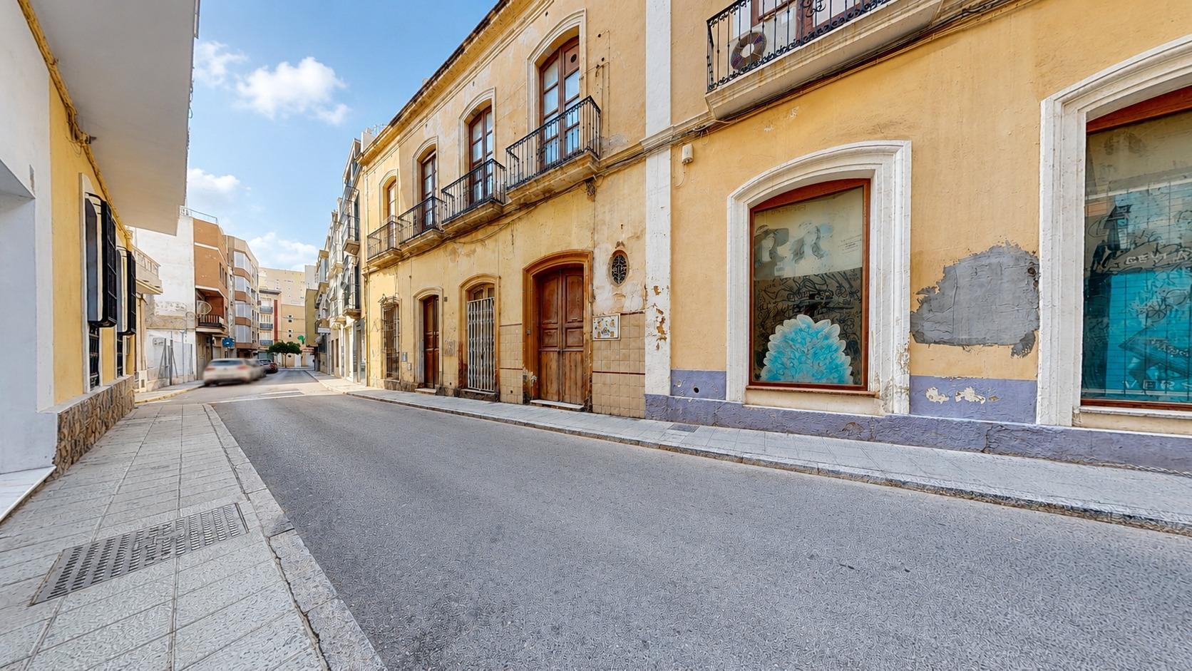 Edificio en venta, Almería, Almería