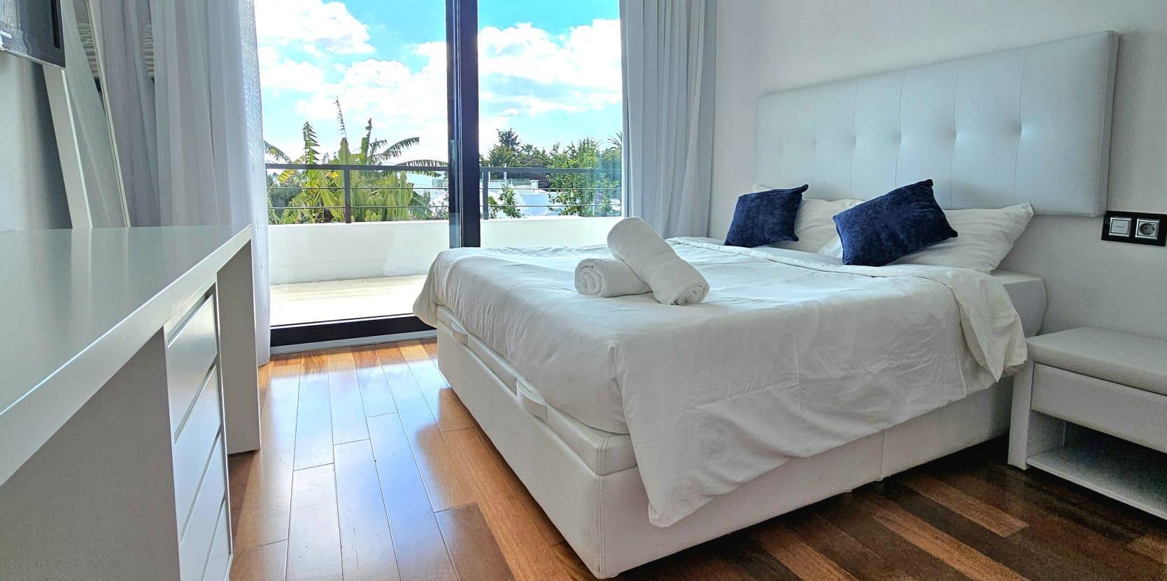 Casas o chalets-Venta-Santa Eulalia del RÃ­o-2415128-Foto-10