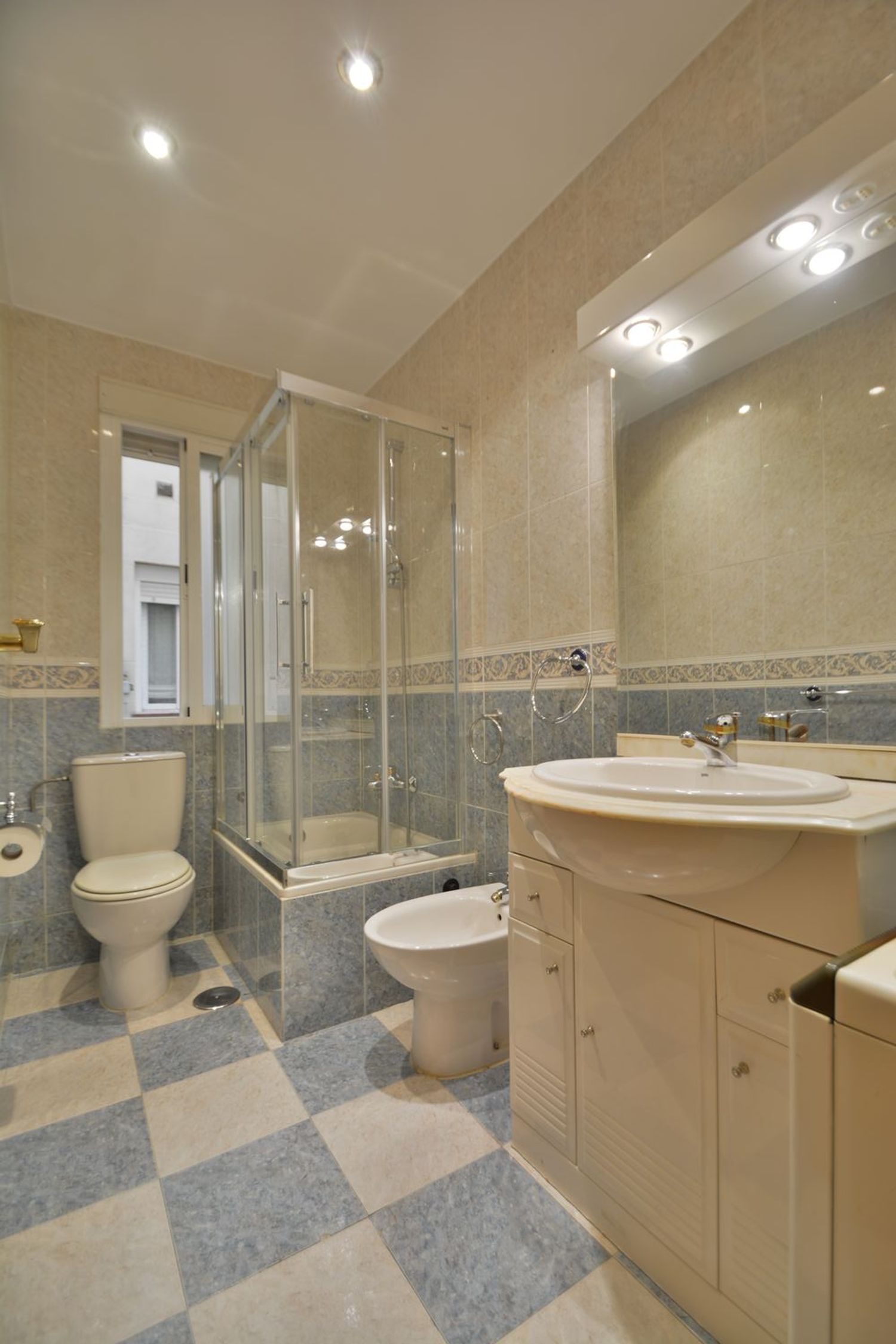 Pisos-Venta-Madrid-2415434-Foto-18