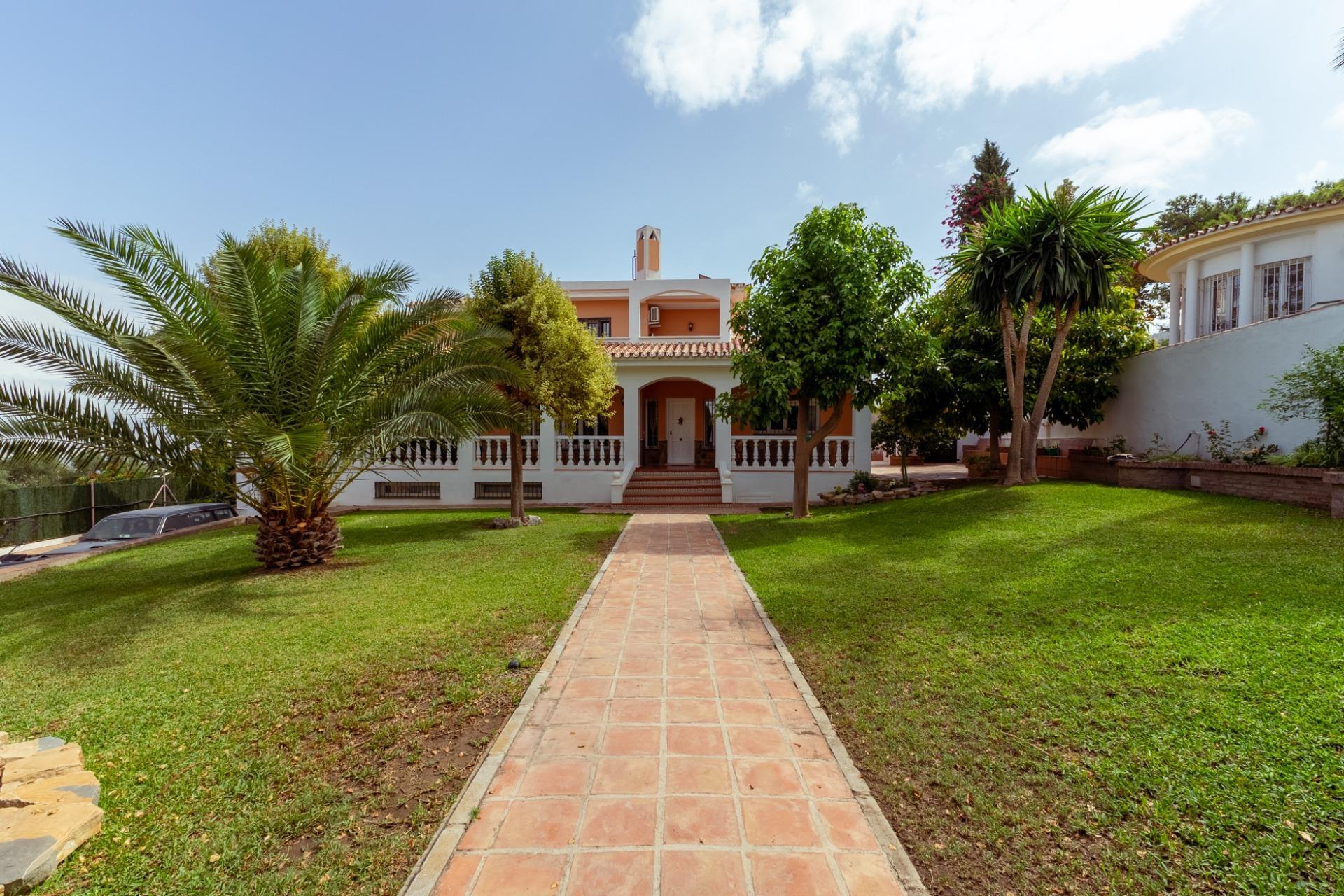 Chalet pareado en venta, Alhaurín de la Torre, Málaga