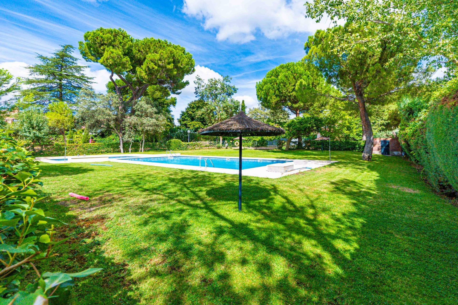 Casa en alquiler en Boadilla Del Monte, Madrid 58/63