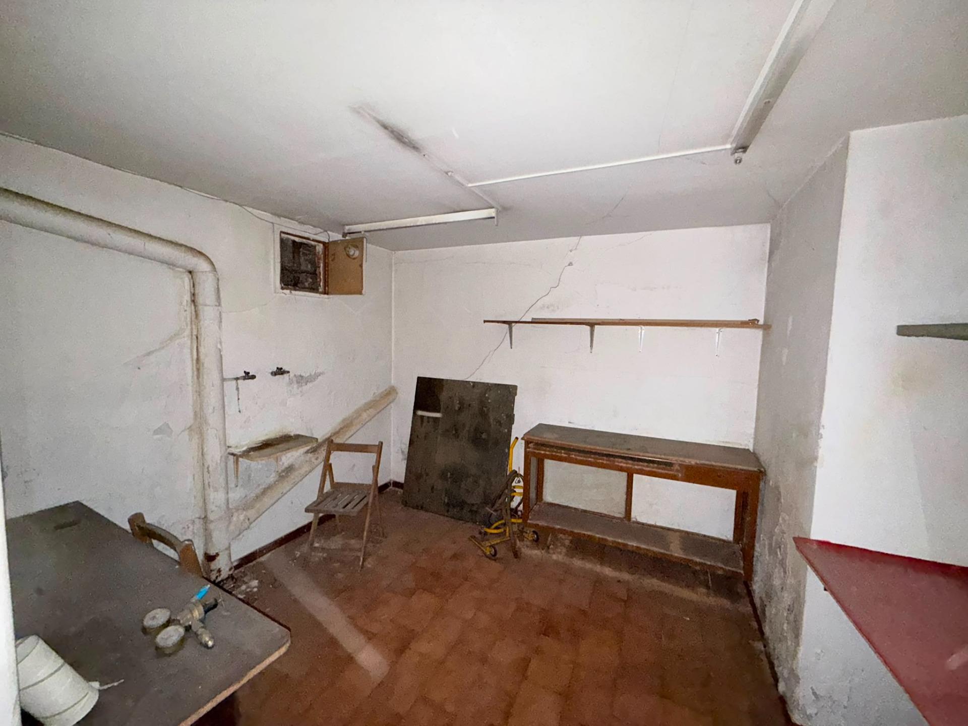 Negocios-Venta-Zaragoza-2415809-Foto-21