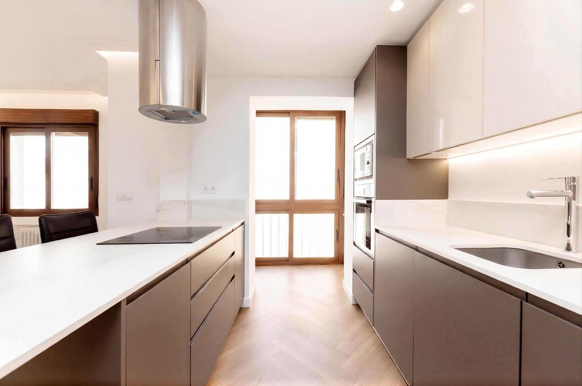 Piso en venta en calle Alcala, 189, Madrid 11/32