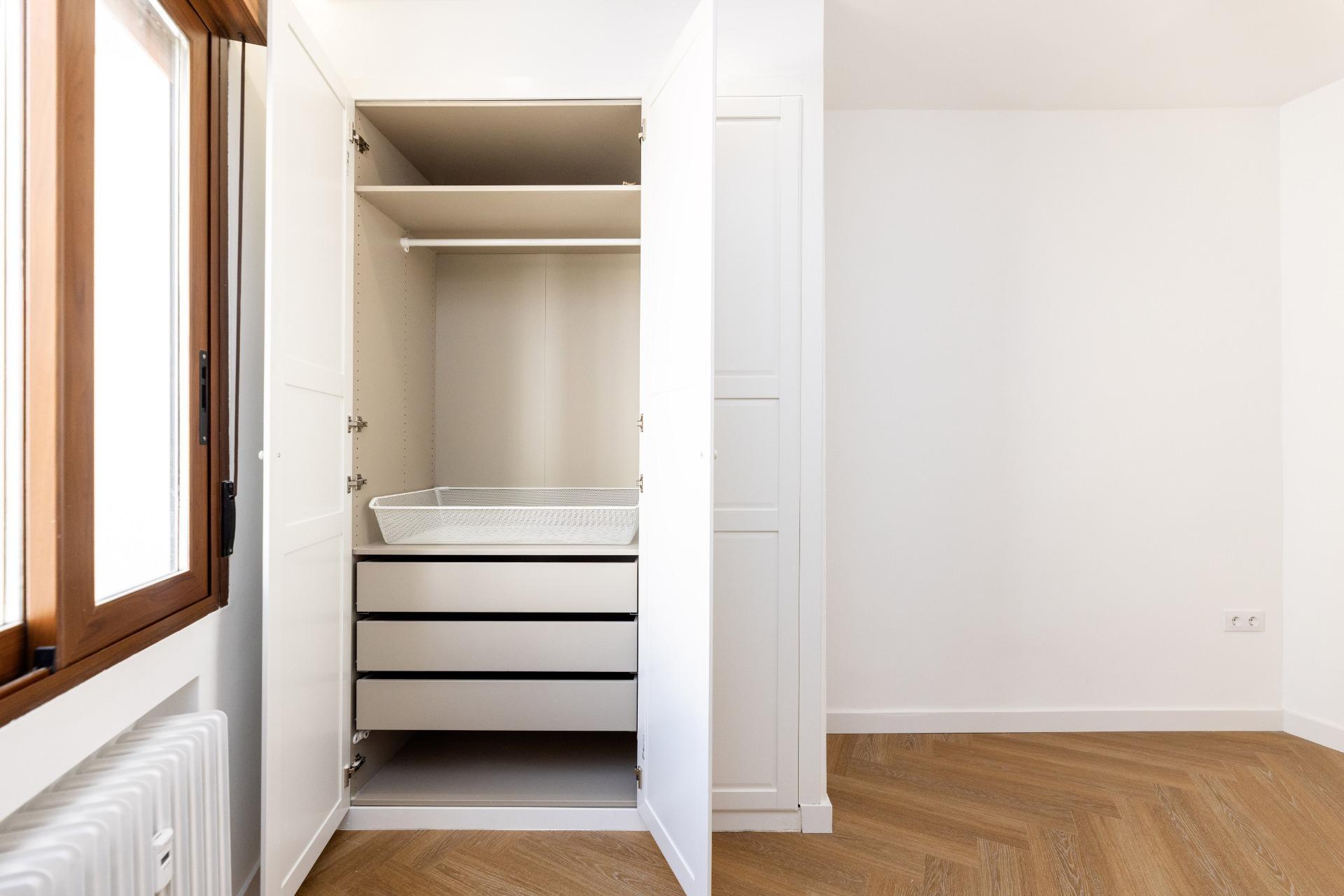 Piso en venta en calle Alcala, 189, Madrid 20/32