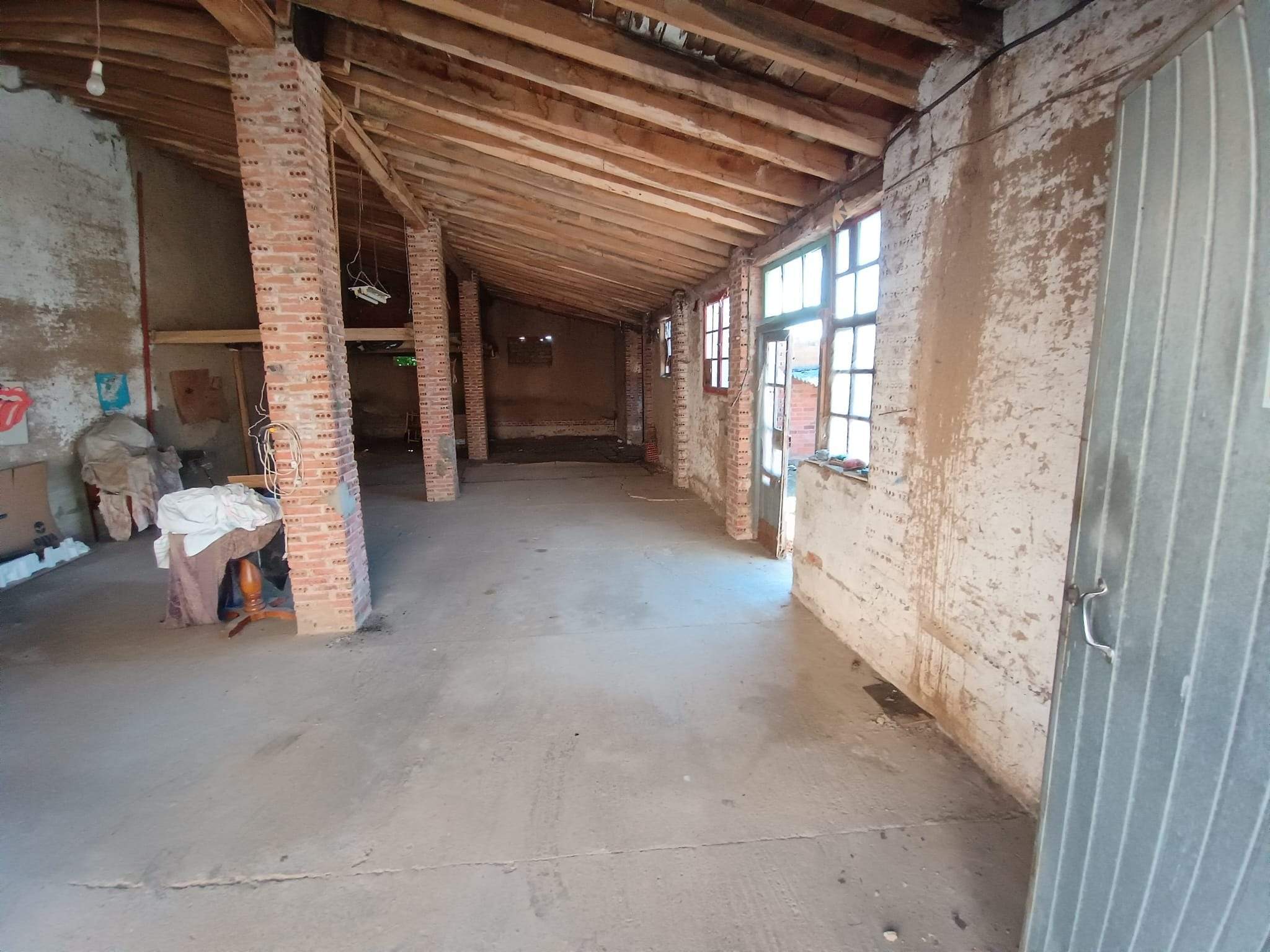 Local Comercial en venta, Valencia de Don Juan, León