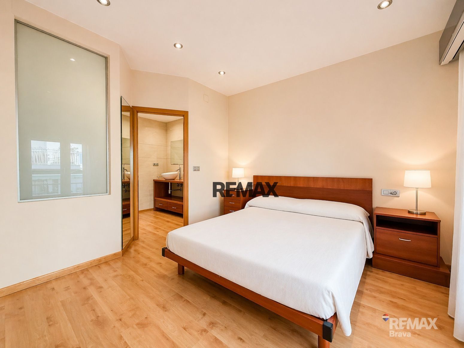 Edificios-Venta-Roses-2410833-Foto-21