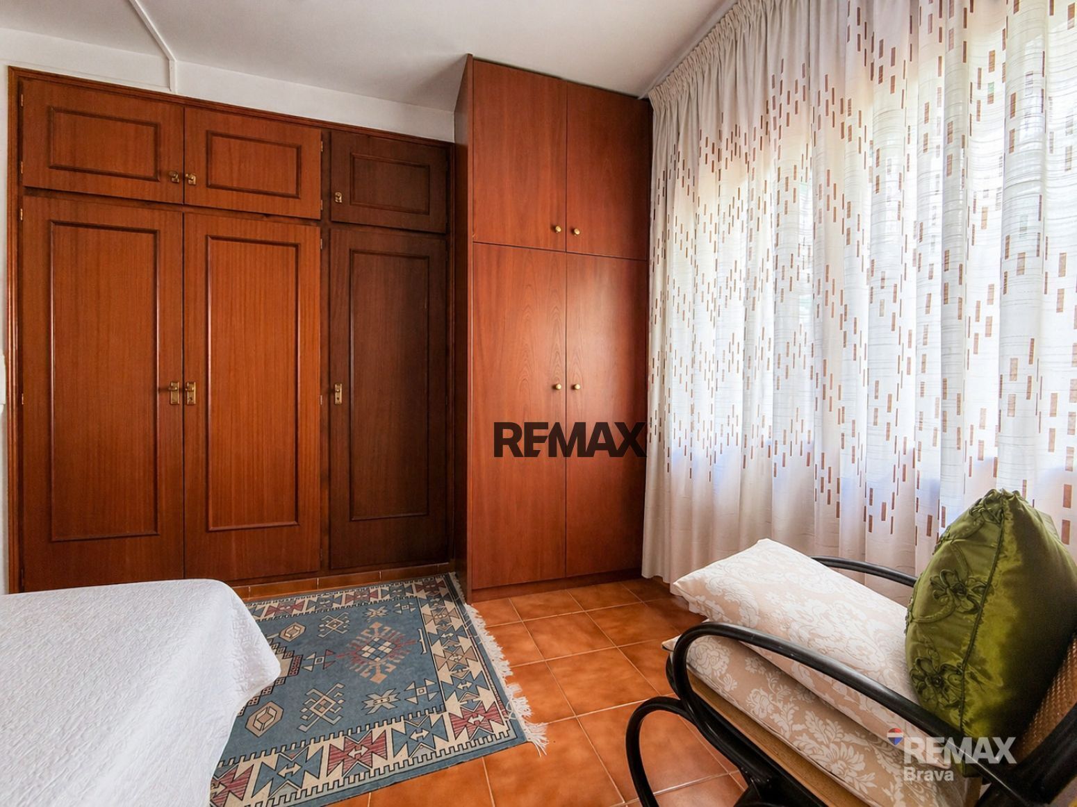 Edificios-Venta-Roses-2410833-Foto-30
