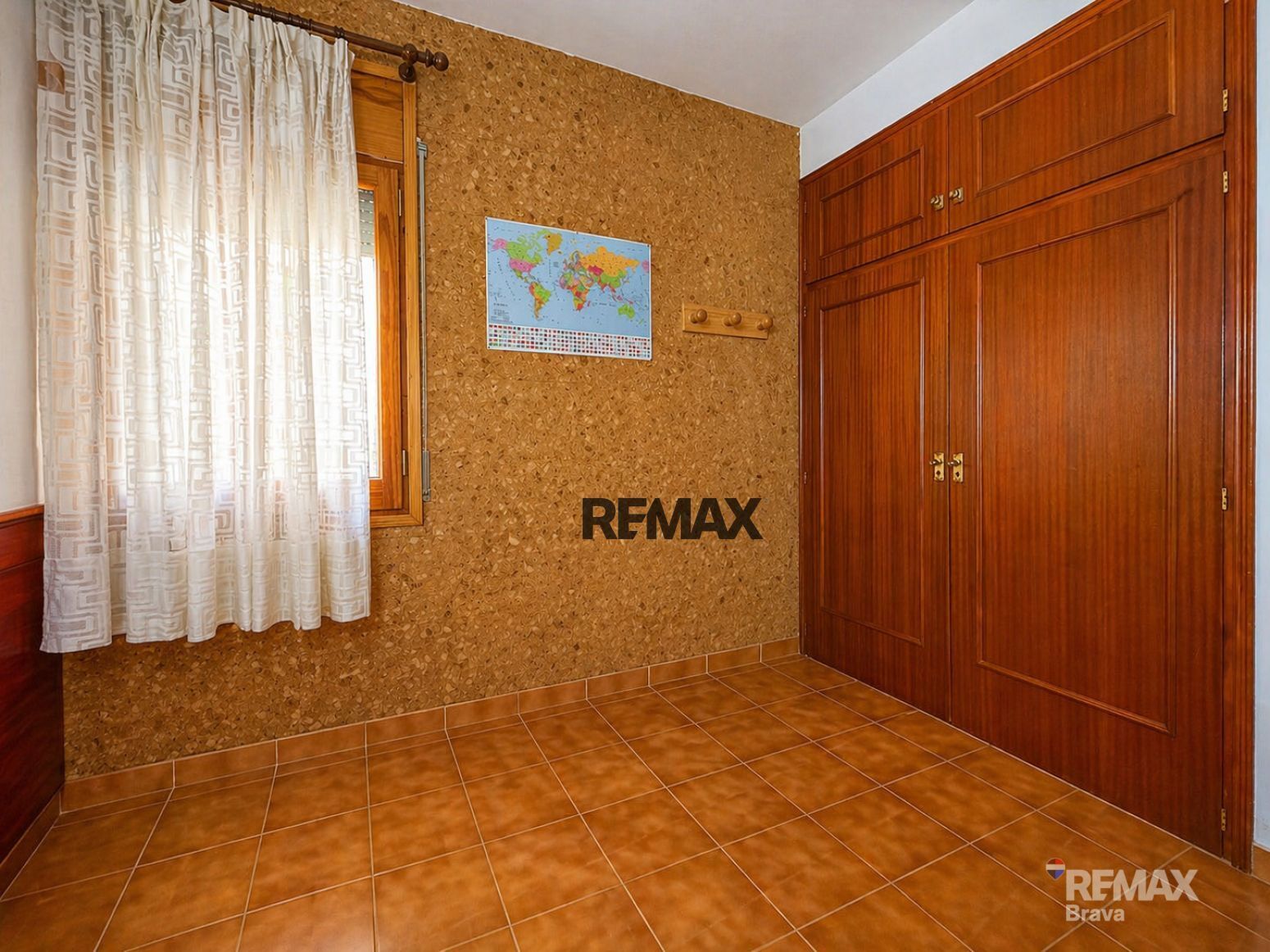 Edificios-Venta-Roses-2410833-Foto-33