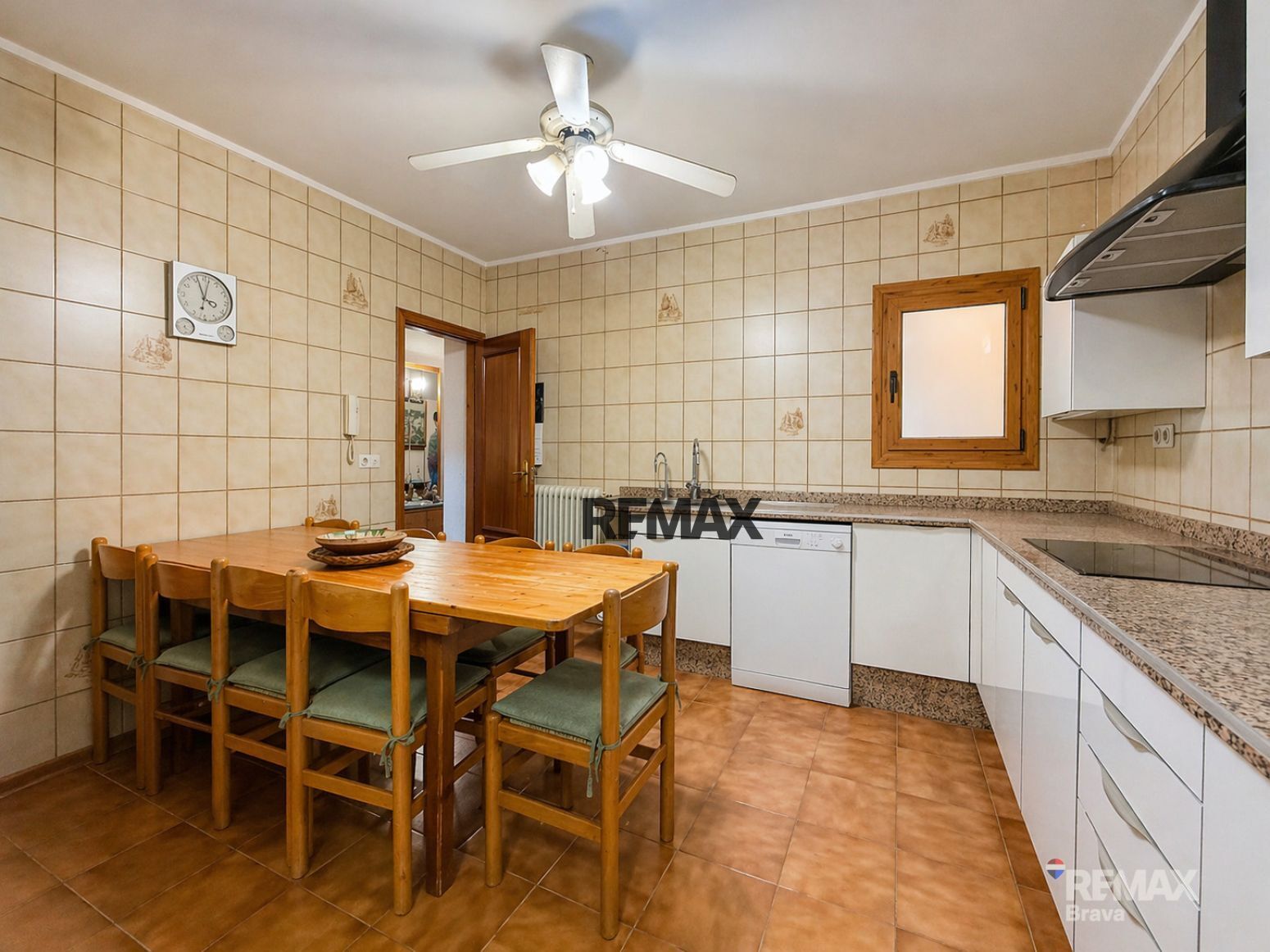 Edificios-Venta-Roses-2410833-Foto-40