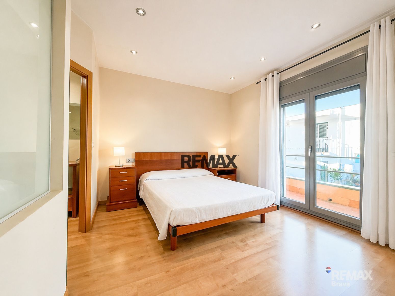 Edificios-Venta-Roses-2410833-Foto-50