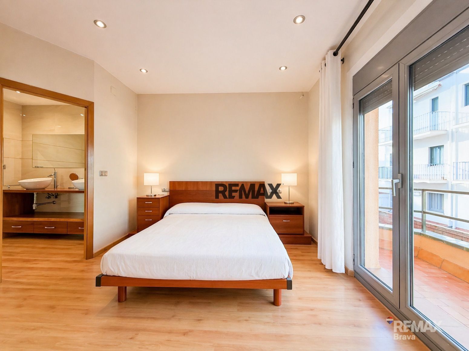 Edificios-Venta-Roses-2410833-Foto-49
