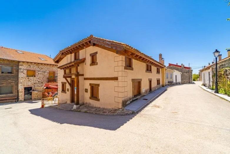 Casa en venta  calle REAL, Somosierra  37/37